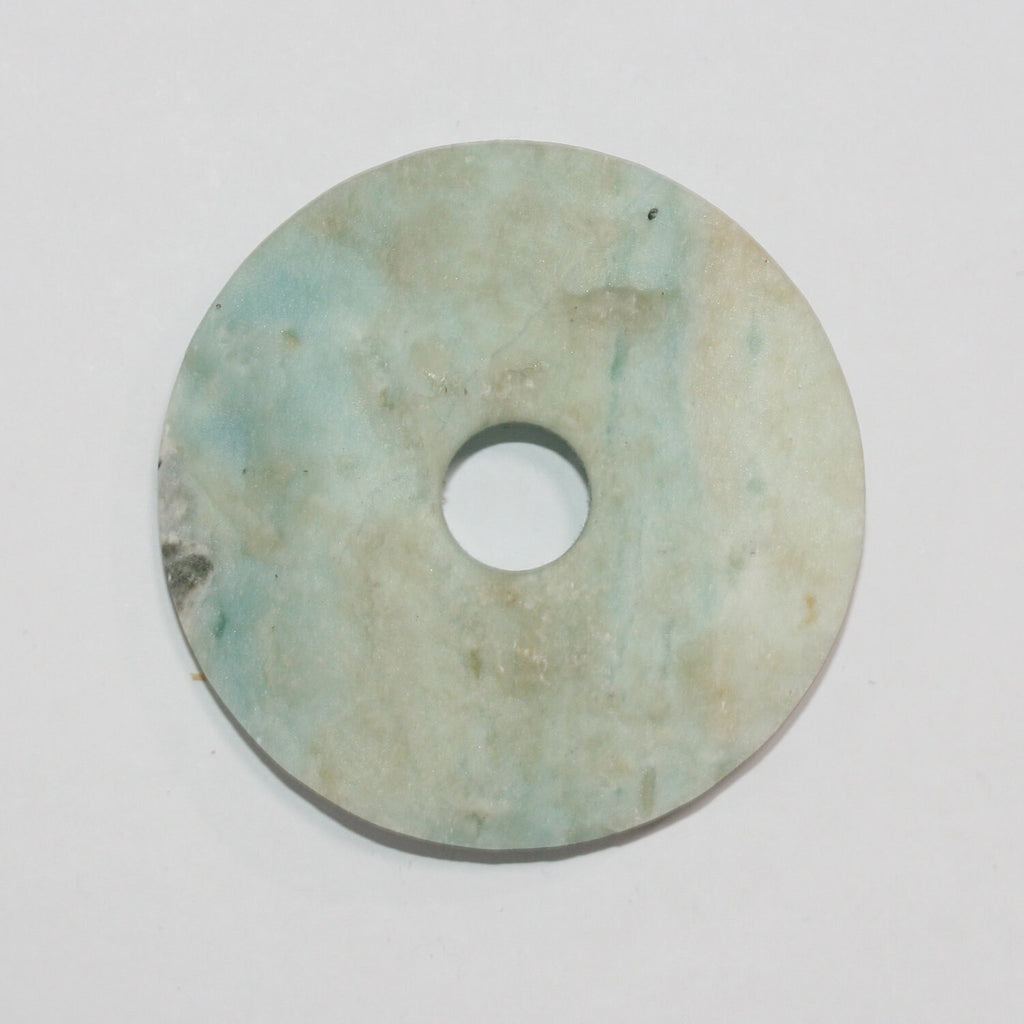 Pendentif en amazonite brute, environ 55-70 mm.