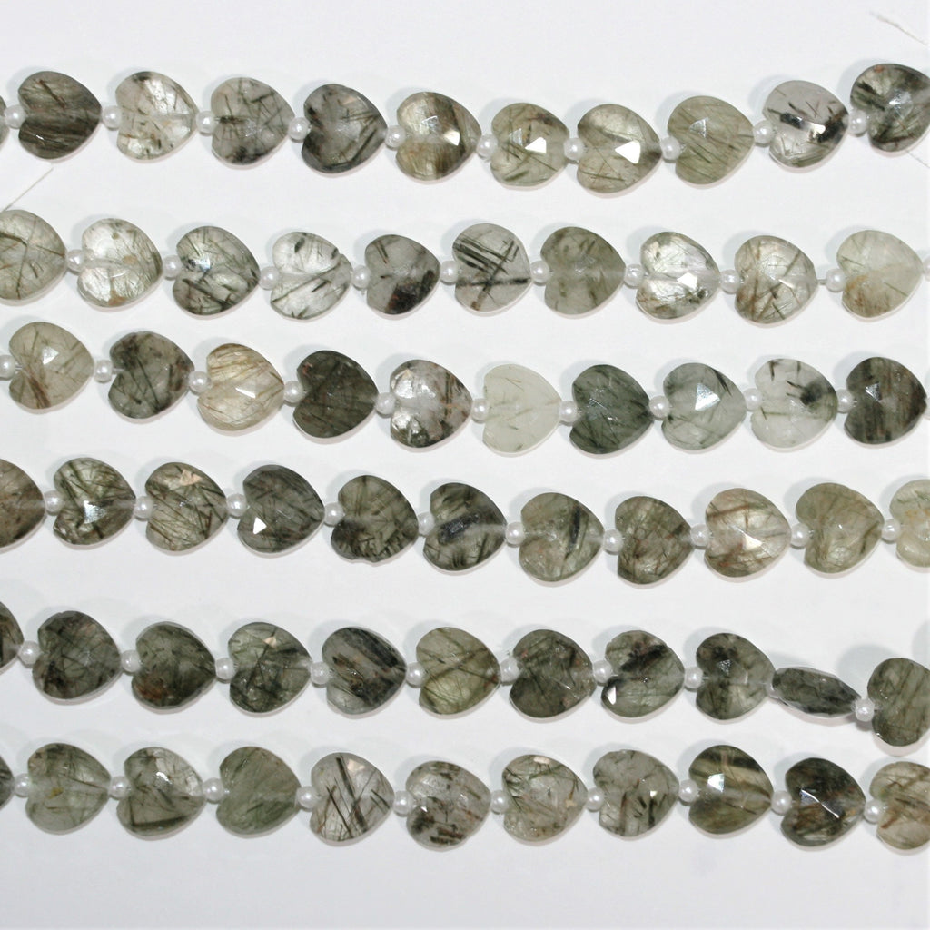 Cuentas de corazón facetadas de cuarzo turmalinado de 7" de St. 8 x 10 mm - Hilo de 17 cm.