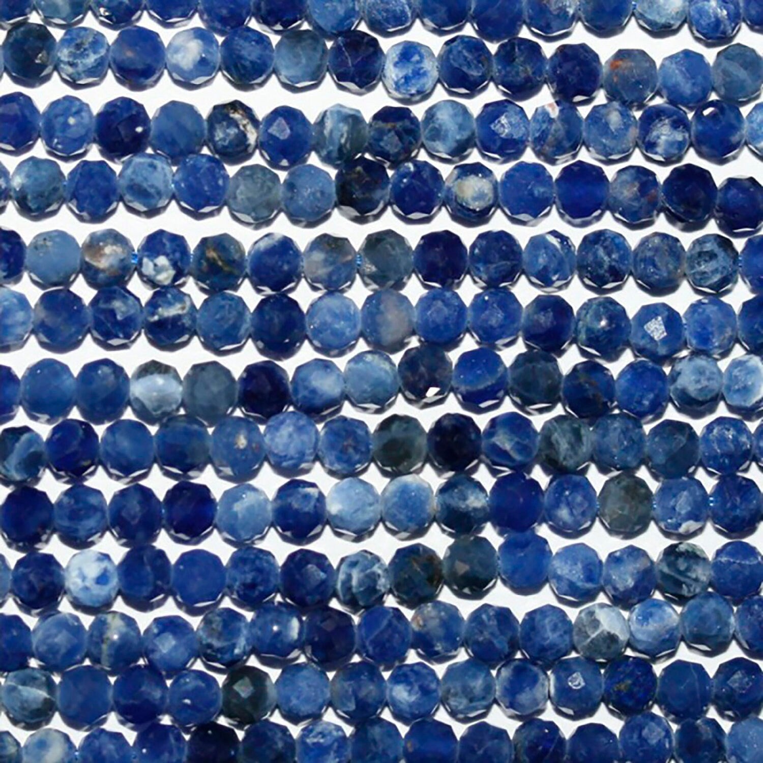 Perles rondes à facettes en sodalite St 15" 2 mm - Fil de 39 cm.