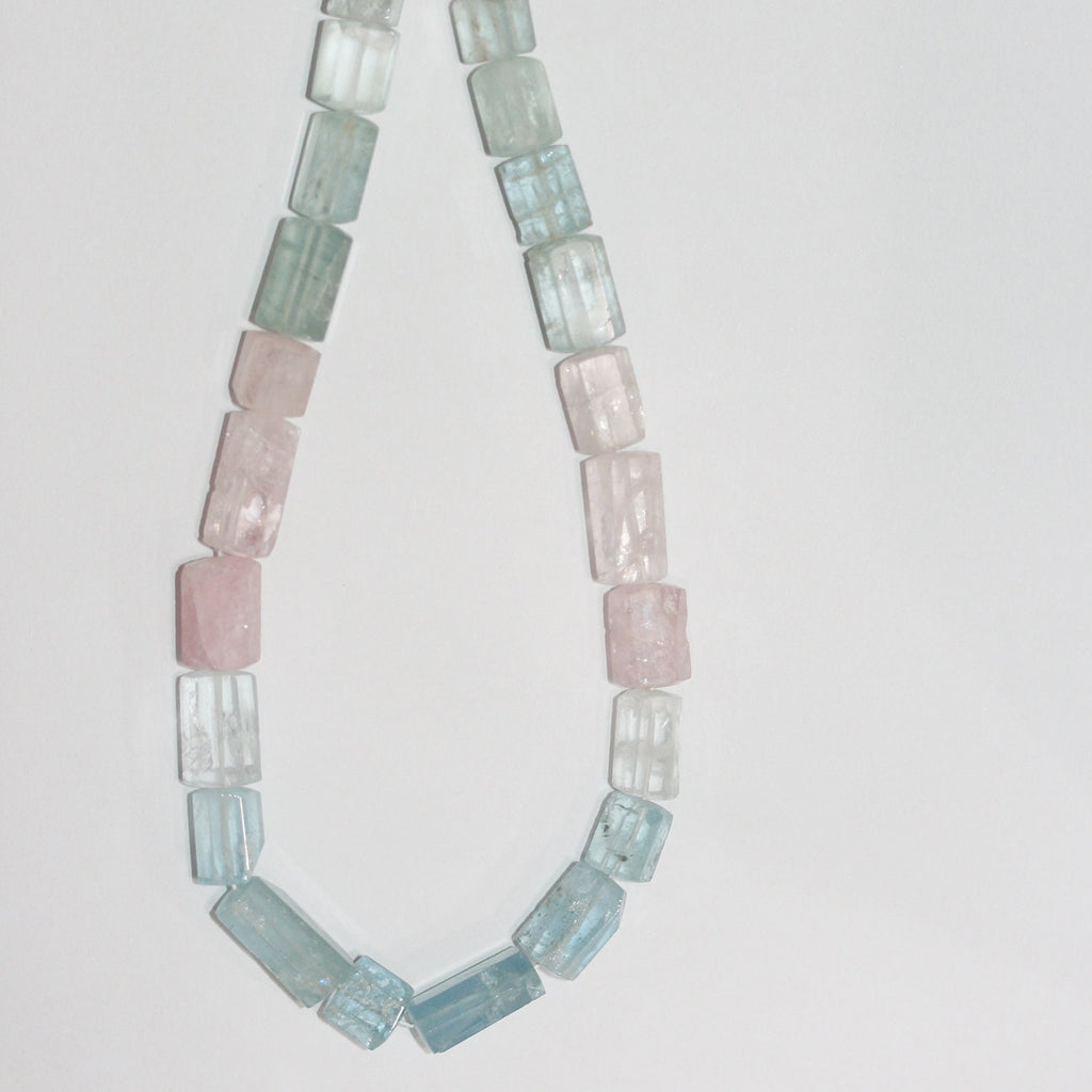 Collar de tubo facetado de berilo múltiple (11 x 6,5 mm, aprox. 231 quilates)
