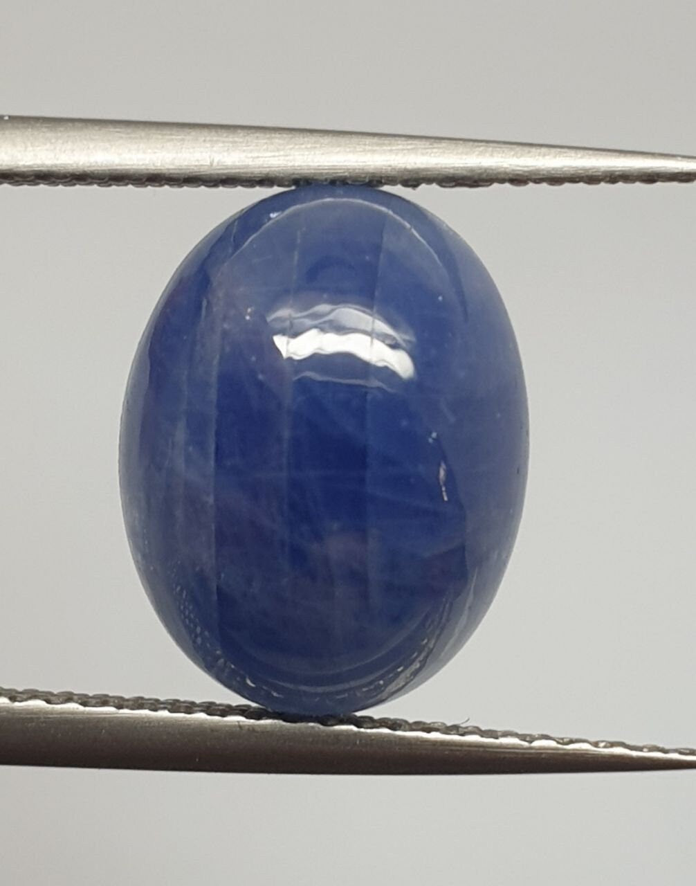 Natural   Blue Sapphire Oval Cabochon 12.5x9.7mm. (7.2ct.)
