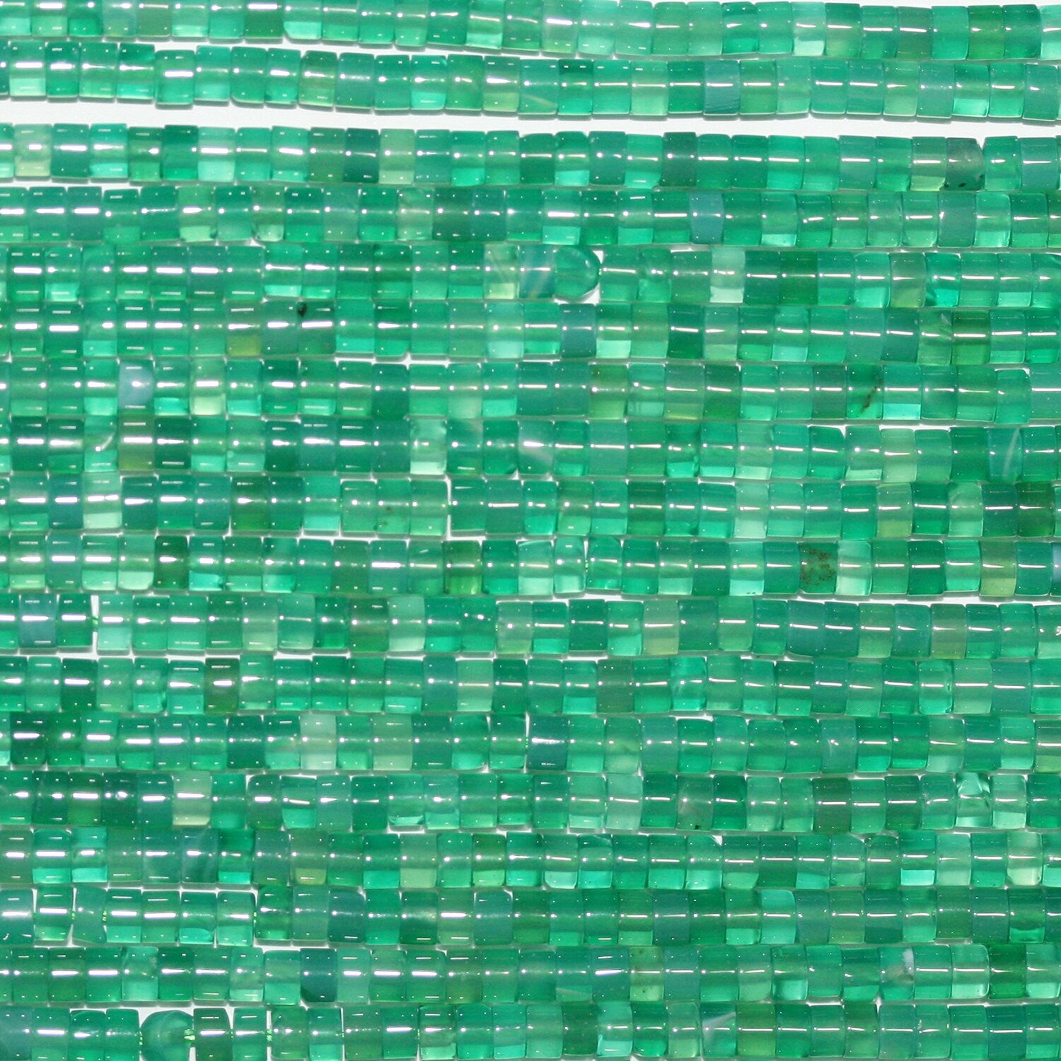 Perles de disque lisses en agate verte St 15" 3x2mm.-Rig 39cm.