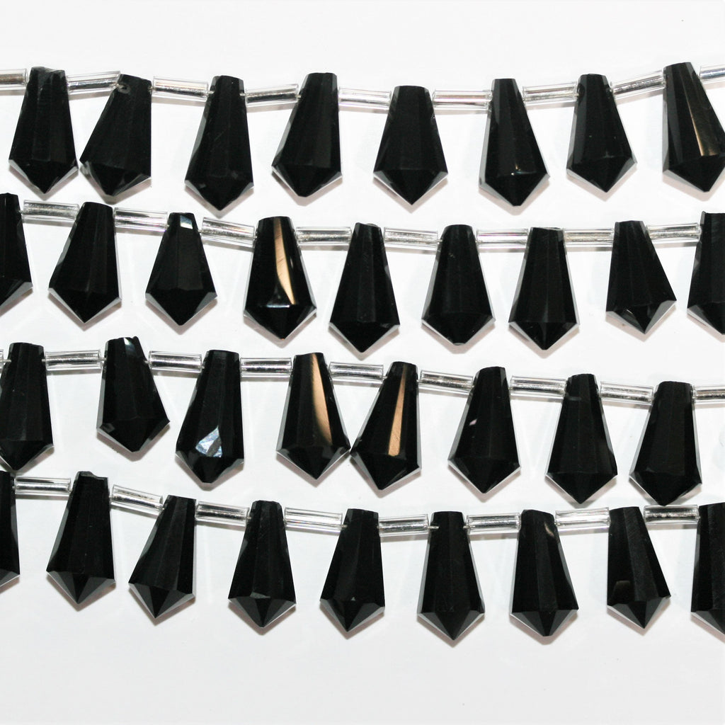 Cuentas facetadas de ónix santo de 7", 13 x 7 mm. Aprox. - Hilo de 17 cm.