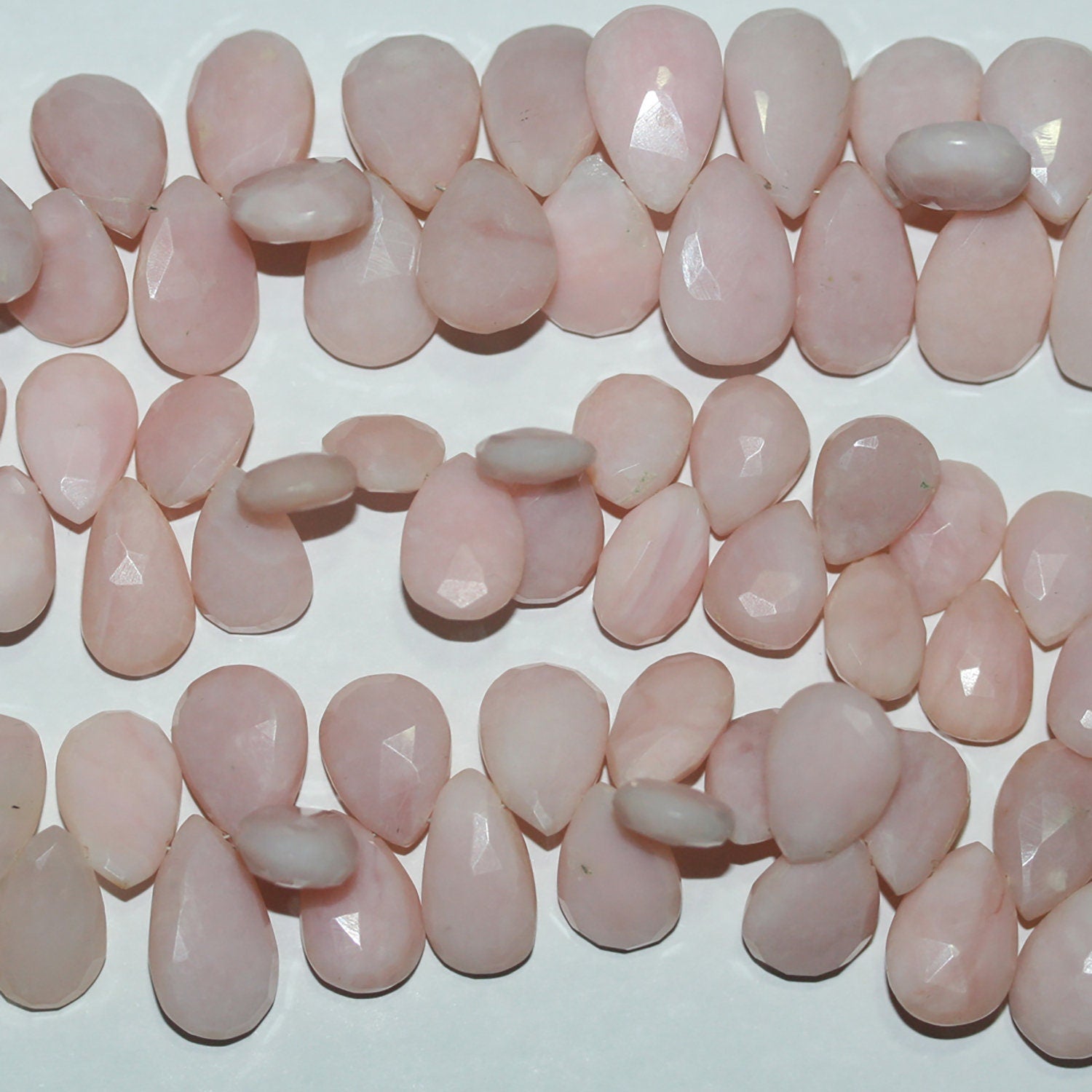 Perles en forme de goutte à facettes en opale rose St, 8 pouces (18 x 11 mm) - Longueur approximative : 20 cm