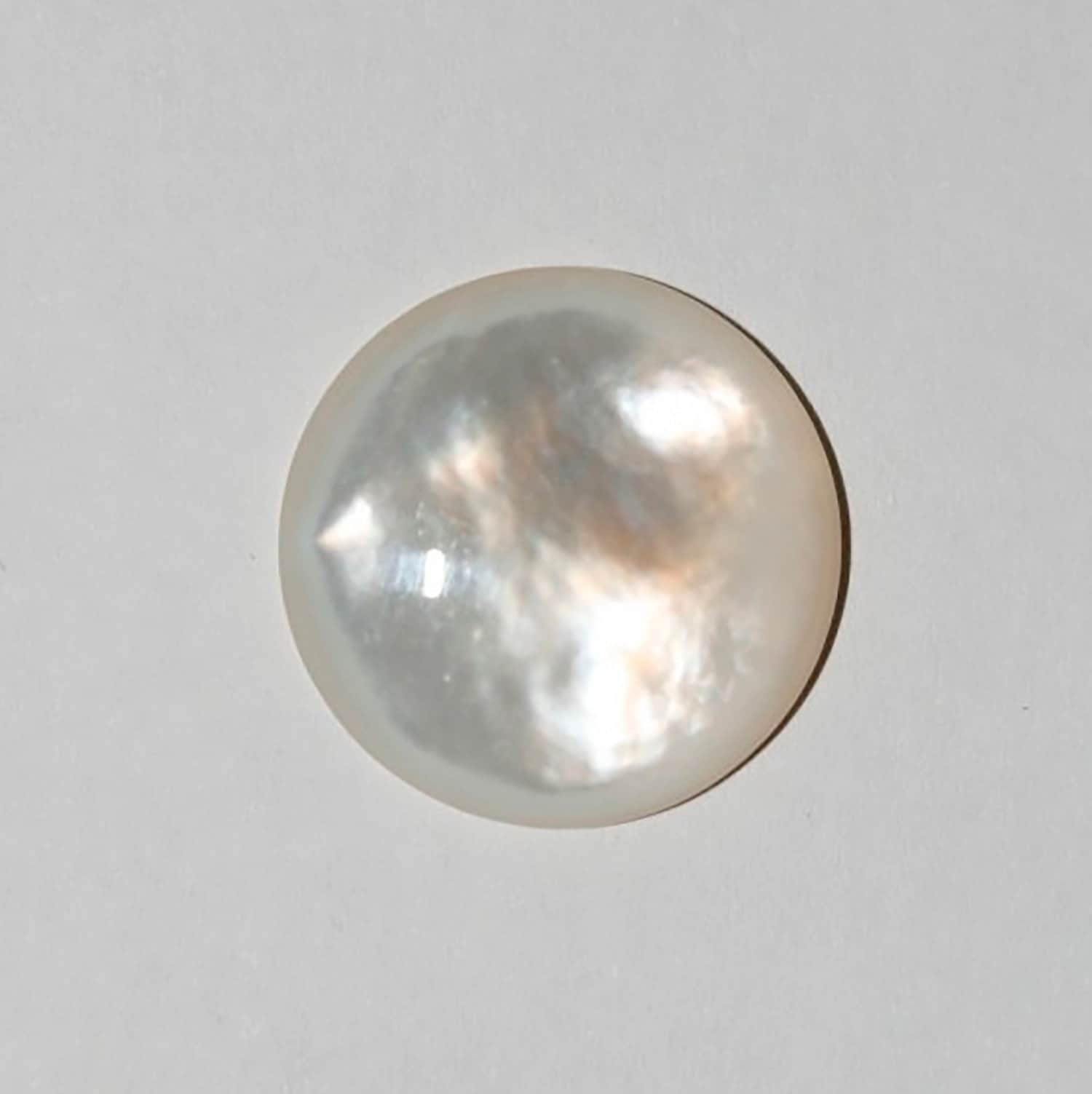 Lote de 4 cabujones redondos de nácar MOP de 20 mm. (4 uds.)