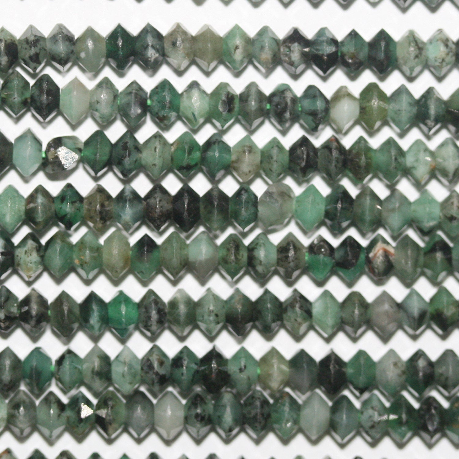 Perles rondelles à facettes St Emerald 15" 4x2,5mm.-Rig 39cm.