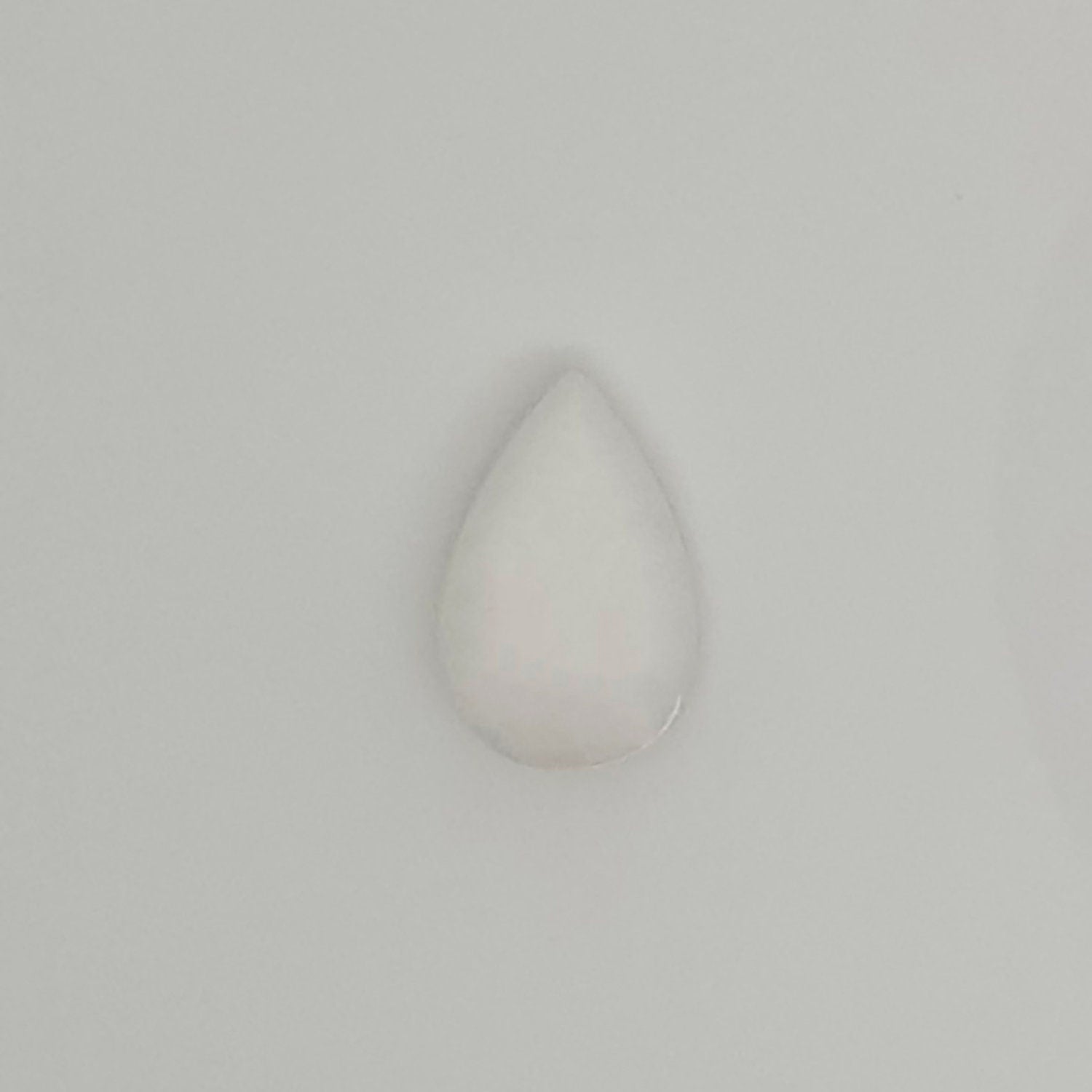 Lote de 6 cabujones de ágata blanca en forma de gota, 12 x 8 mm. (6 uds.)