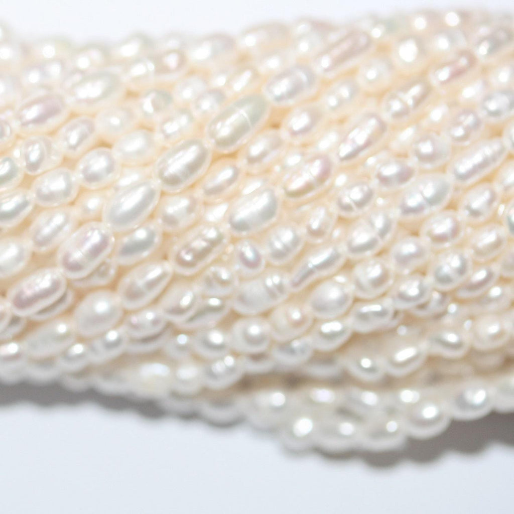 11" St Oval Pearl 3-3,5mm.-Strand 35cm. -Natural Pearls wholesale Prices