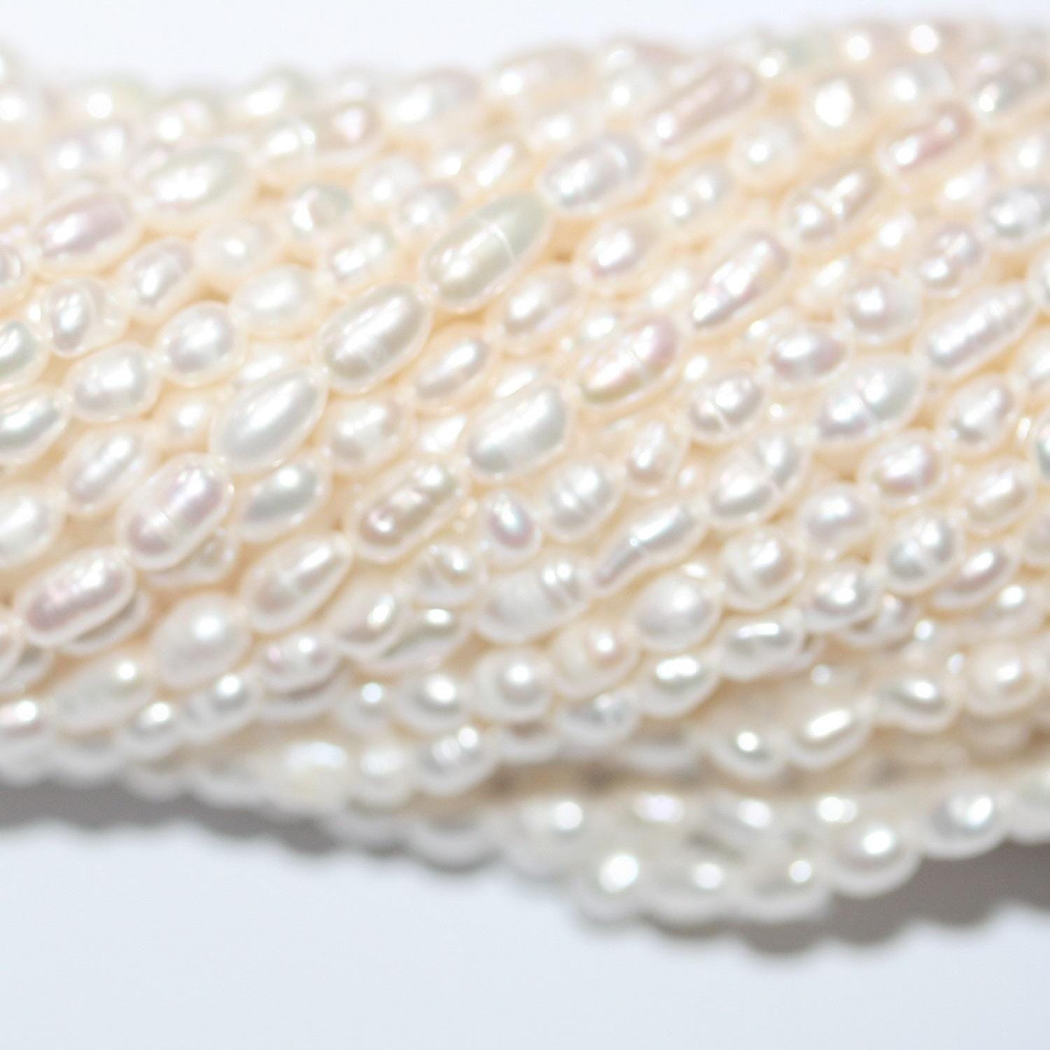 11" St Oval Pearl 3-3,5mm.-Strand 35cm. -Natural Pearls wholesale Prices