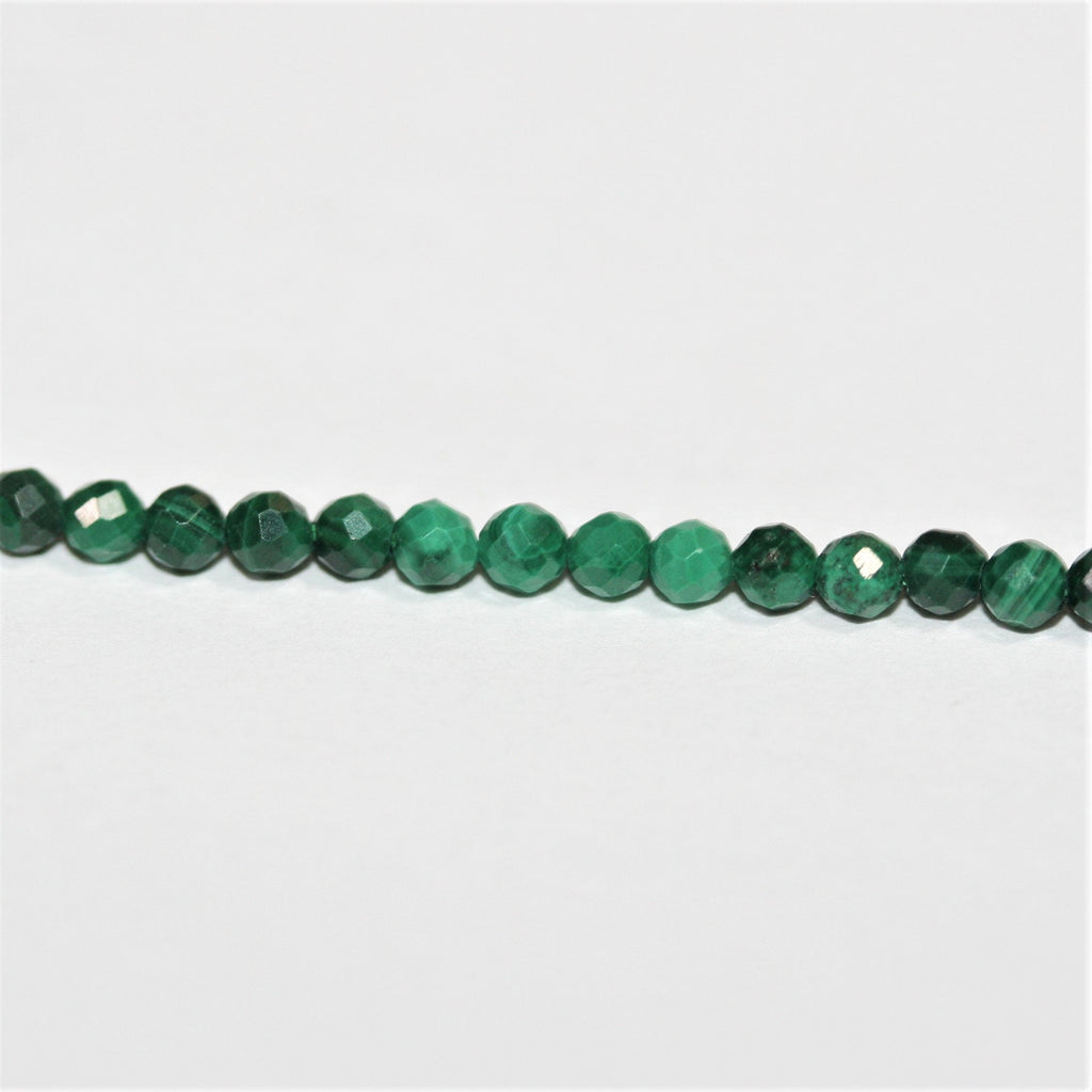 Cuentas redondas facetadas de Santa Malaquita de 16" de 2,5 mm. Hilo de 40 cm.