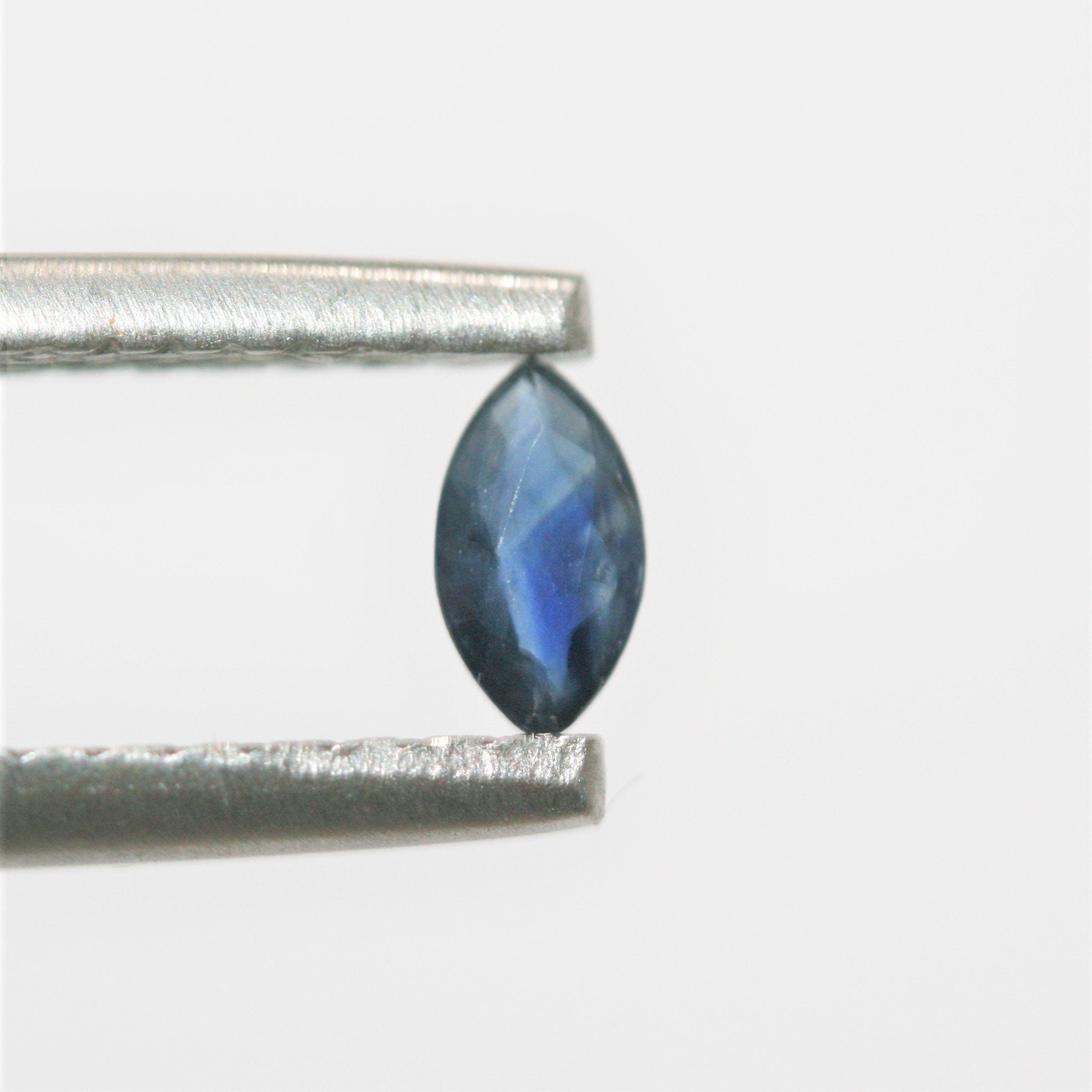 Lote de Zafiro Marquesa Facetado 5x3mm.- 12 Piezas