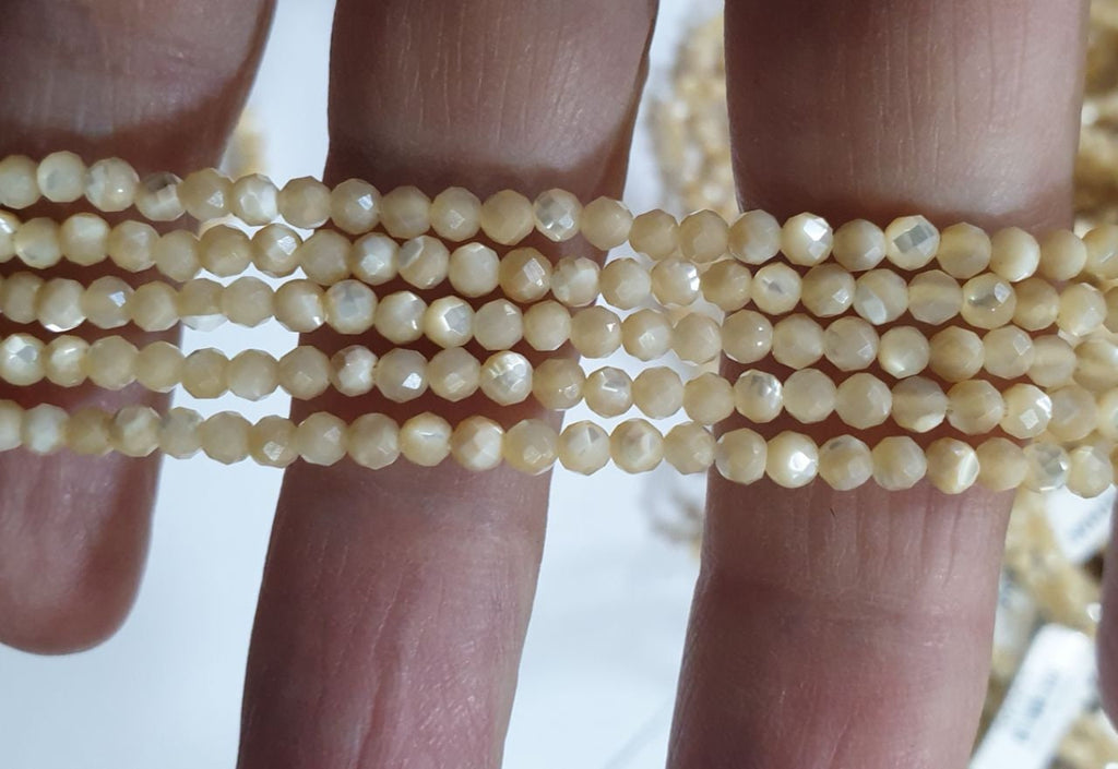 14" St Brown MOP Faceted Round Beads 3mm.-Strand 38cm.