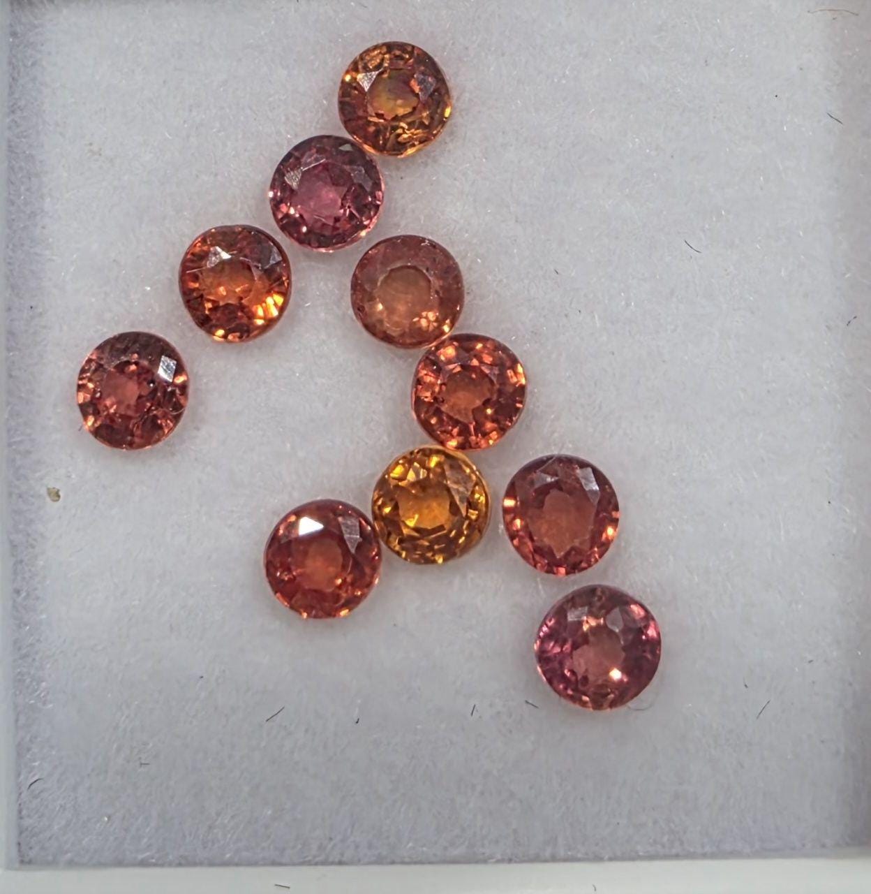 Lote de 10 zafiros naranjas naturales de 3 mm, corte brillante redondo, color naranja superior, AAA. Piedras preciosas al por mayor. Piedras naturales para joyería.