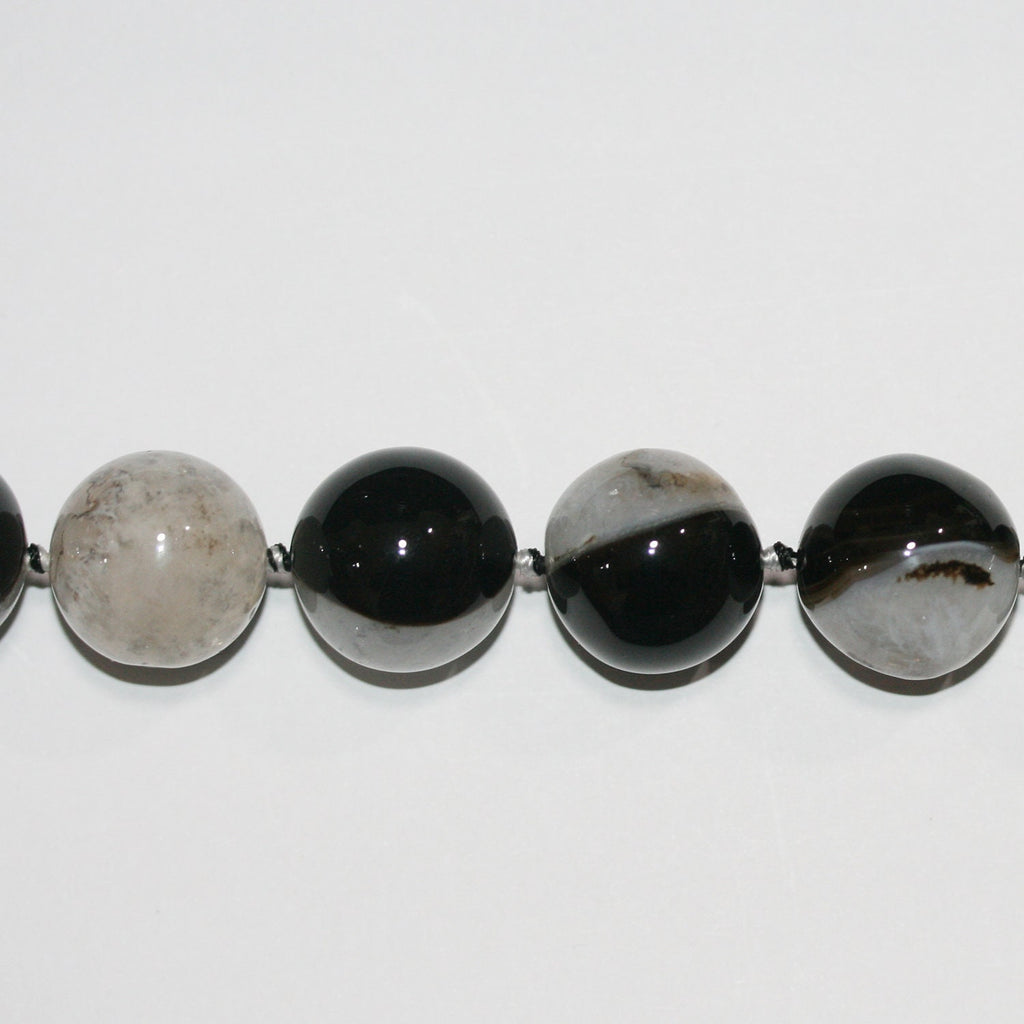 15" St Banded Onyx Round Beads Smooth 20mm.-String 39cm.