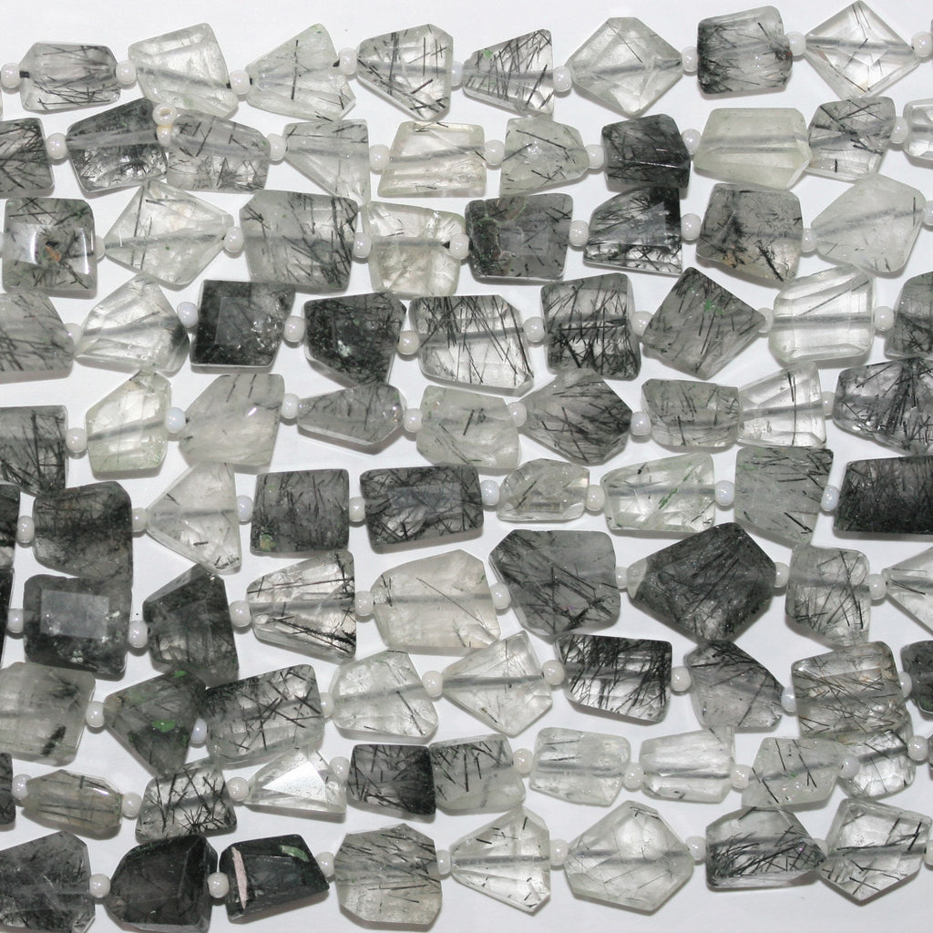 Pépite de quartz tourmaline St facettée de 14 pouces, 8 x 6 mm environ - Fil de 35 cm.