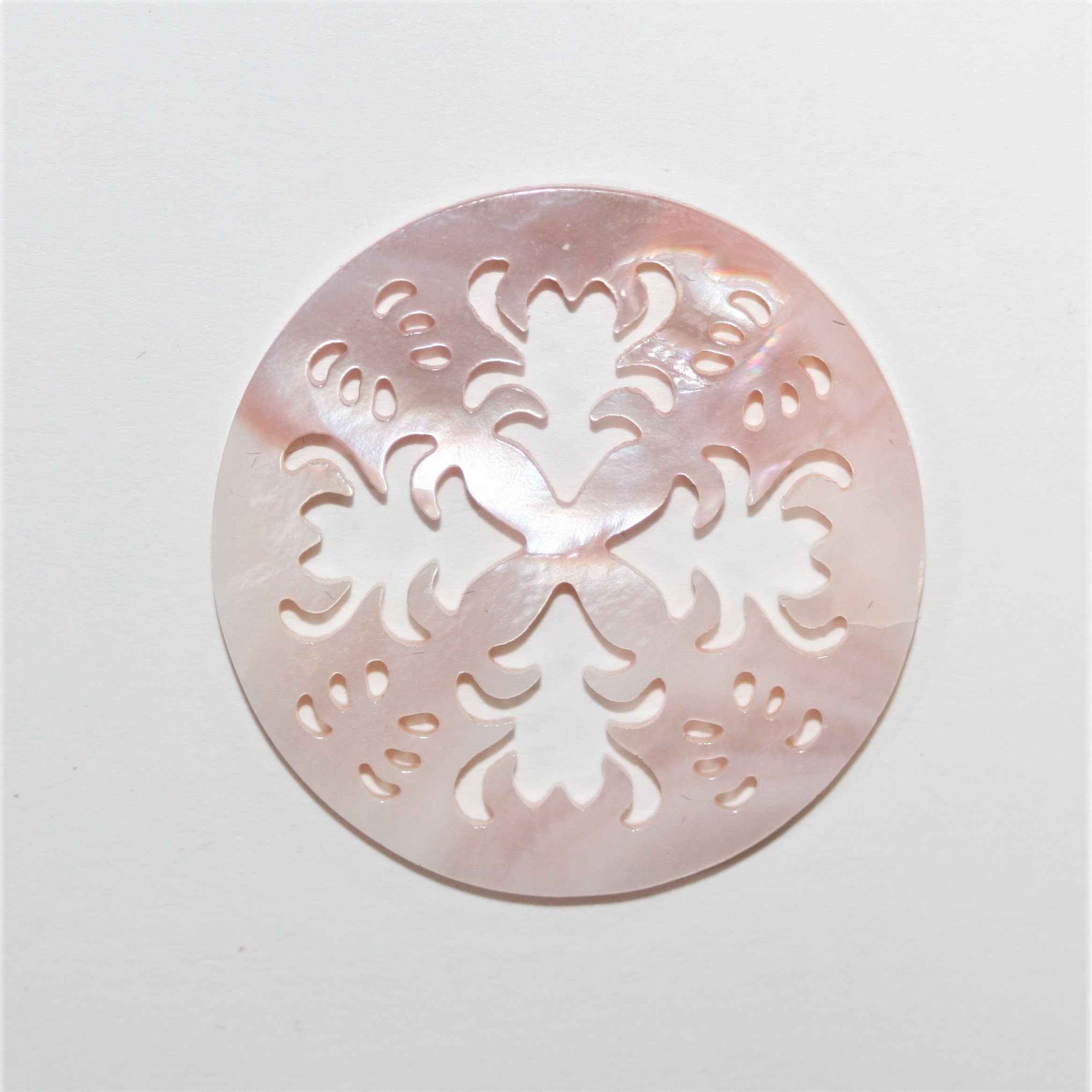 Colgante Flor Nácar Rosa 30mm.