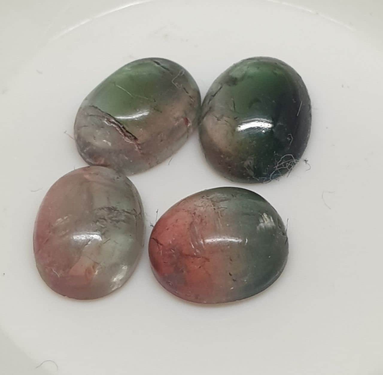 Lote de 4 cabujones ovalados de turmalina sandía - Lote de cabujones de turmalina bicolor - Color único - Gemas naturales - 7 x 5,5 mm