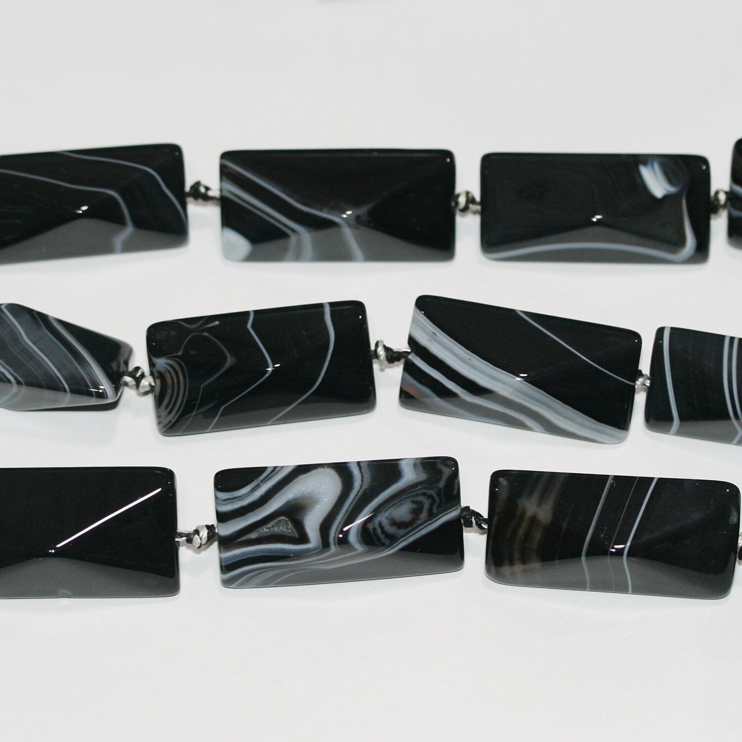 14" St Banded Onyx Faceted Rectangular Beads 36x20mm.-Strand 38cm.