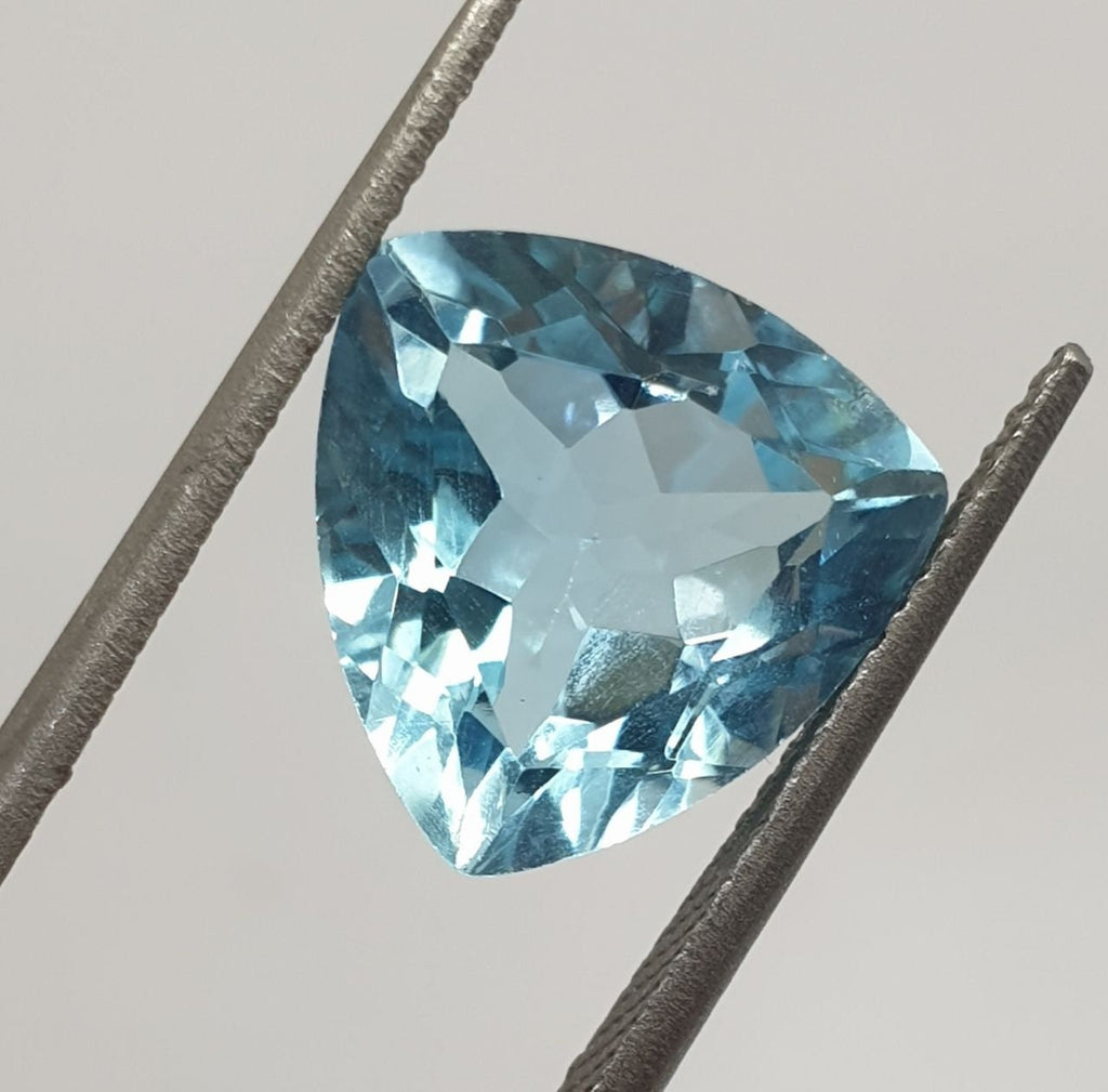 Topacio azul cielo de corte trillón de 12 mm, color superior, suministros de joyería, piedras de corte