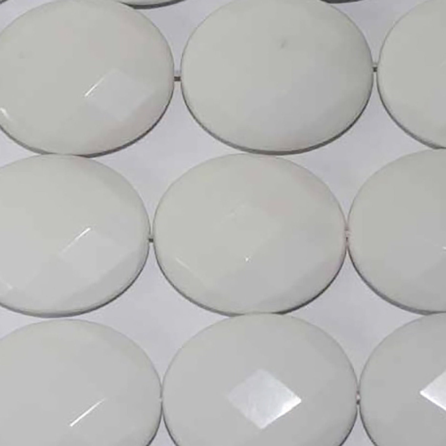 Cuentas ovaladas facetadas de ágata blanca de 16" (25 x 30 mm) - Hilo de 40 cm