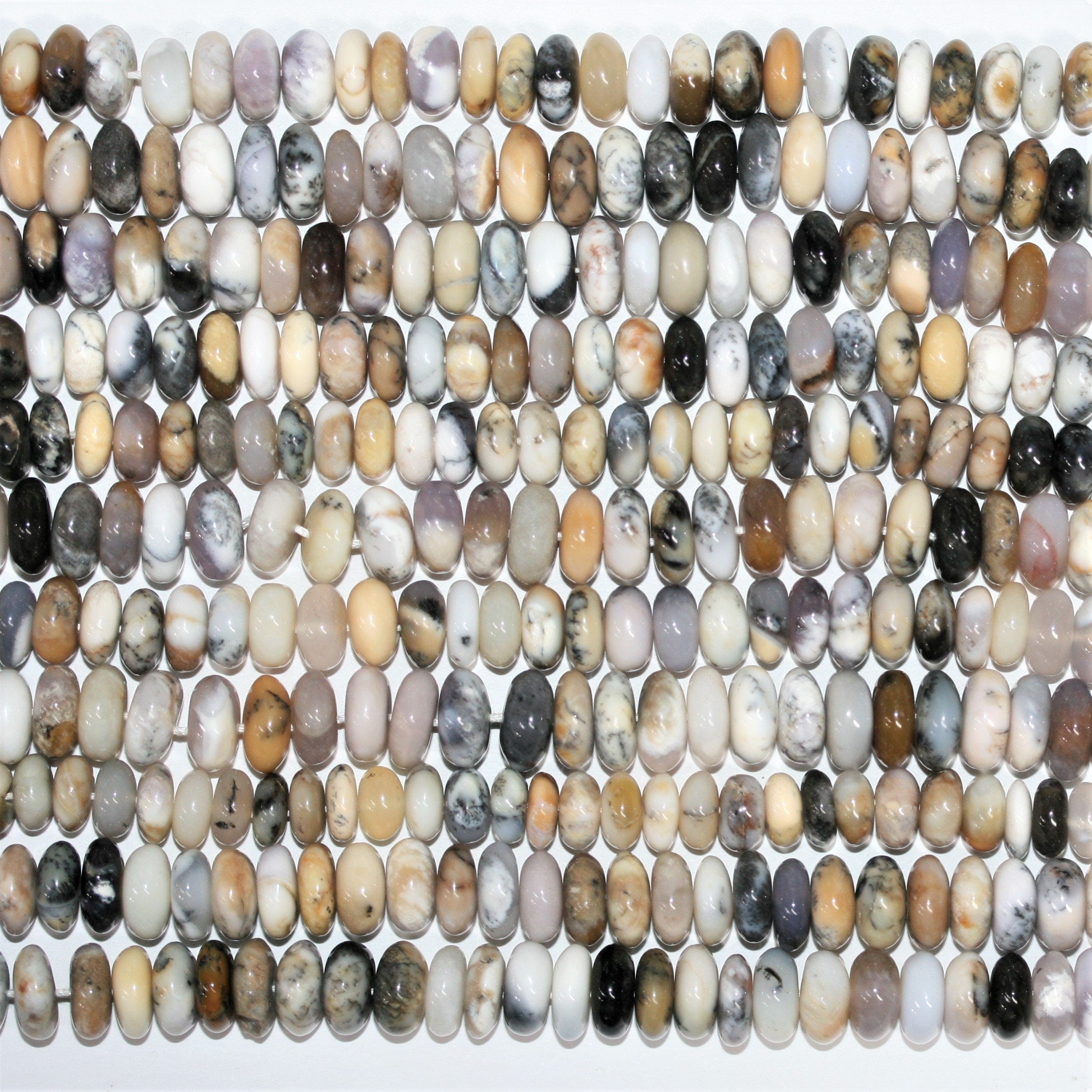 Perles rondelles lisses en opale dendritique St de 15 pouces (9 x 5 mm). Longueur approximative du fil : 39 cm.