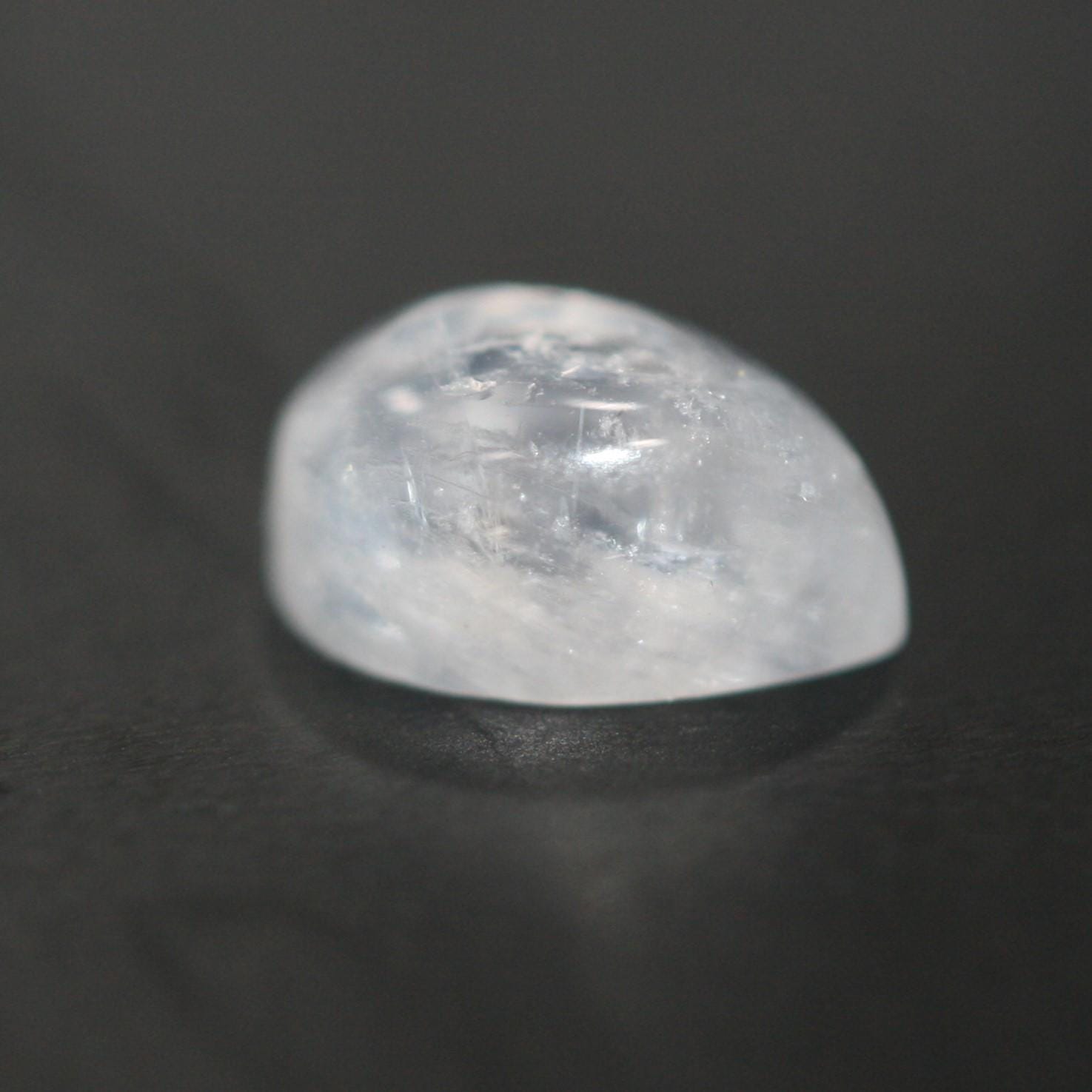 Pierre de lune bleue feu AAA Cabochon lisse en forme de goutte 5x3mm (20 pièces).