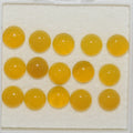 Lot de 15 cabochons ronds lisses en agate jaune de 6 mm. (15 pièces)