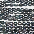 Perles ovales noires d'eau douce, 15 pouces (environ 38 cm), 7-8 mm. Collier de 39 cm. Perles naturelles à prix de gros.