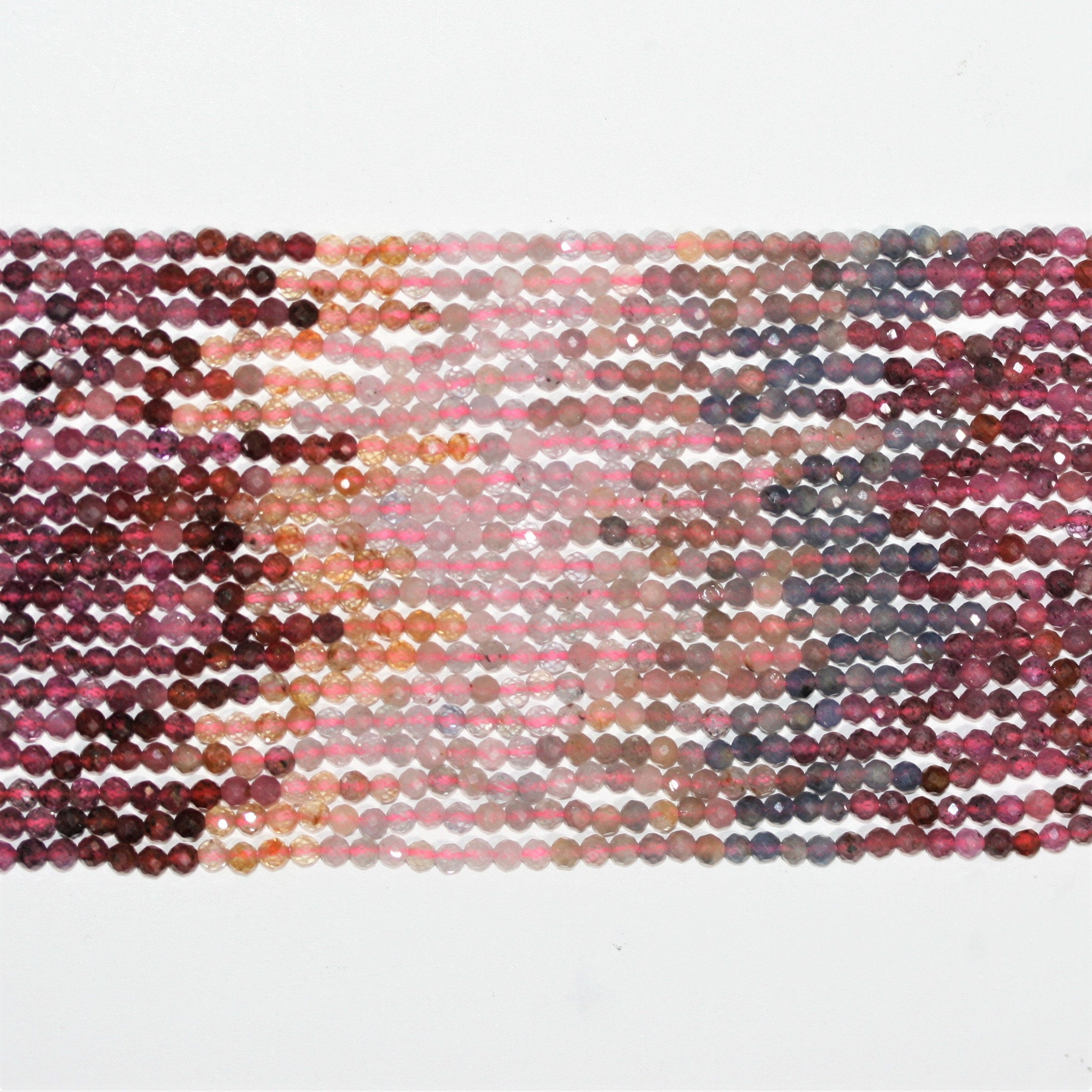 15" St Perles rondes à facettes en saphir multicolore 2,5 mm.- Brin 39 cm.