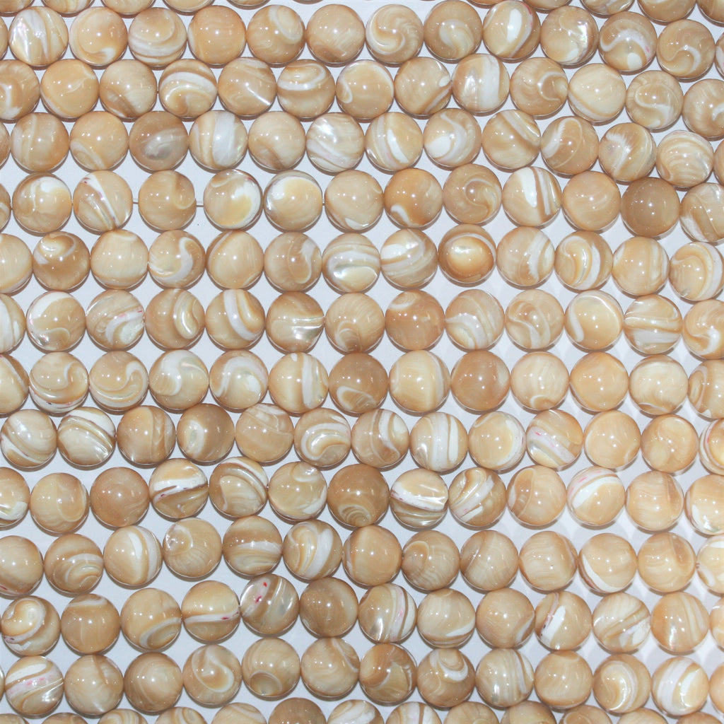 Perles rondes lisses en nacre marron 12 mm - Fil de 40 cm.