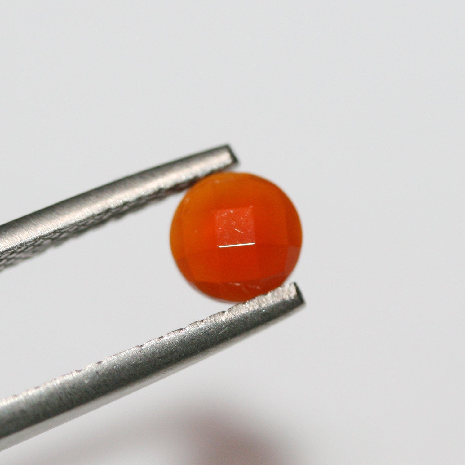 10 Pcs Lot Carnelian Faceted Round Cabochon 6mm. (10 pieces)