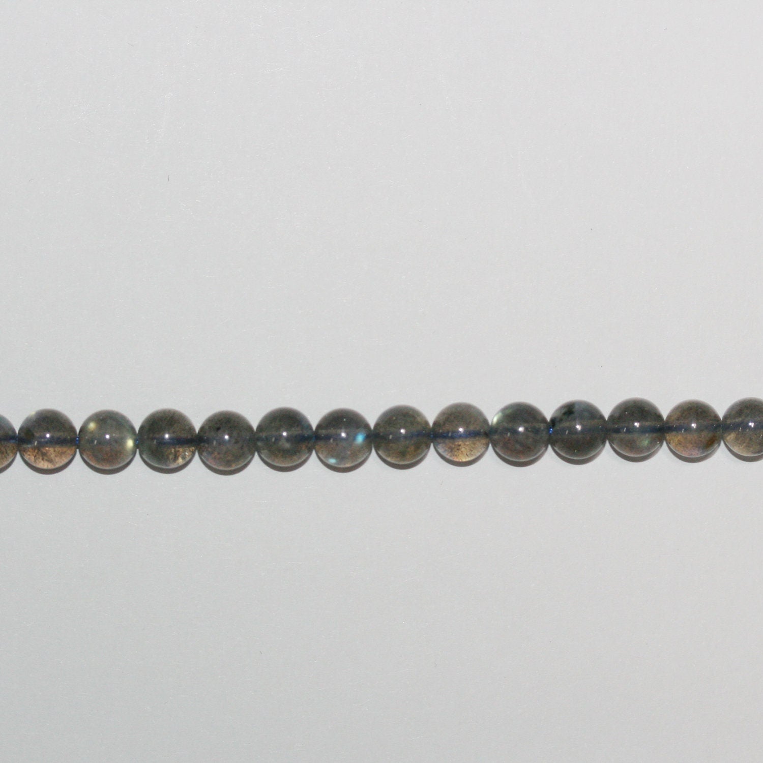 Cuentas redondas lisas de labradorita de 16", 6-6,5 mm, hilo de 40 cm.