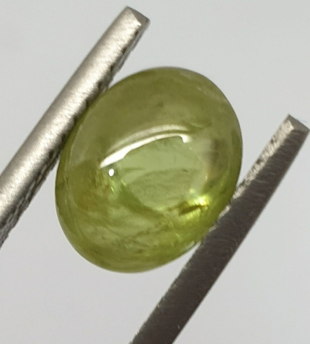 Green Sphene Titanite  Cabochon 9.3x7.3mm 2.85 ct-  Gemstone With Lot  Natural Dispersion- Rare Gemstone- Designer