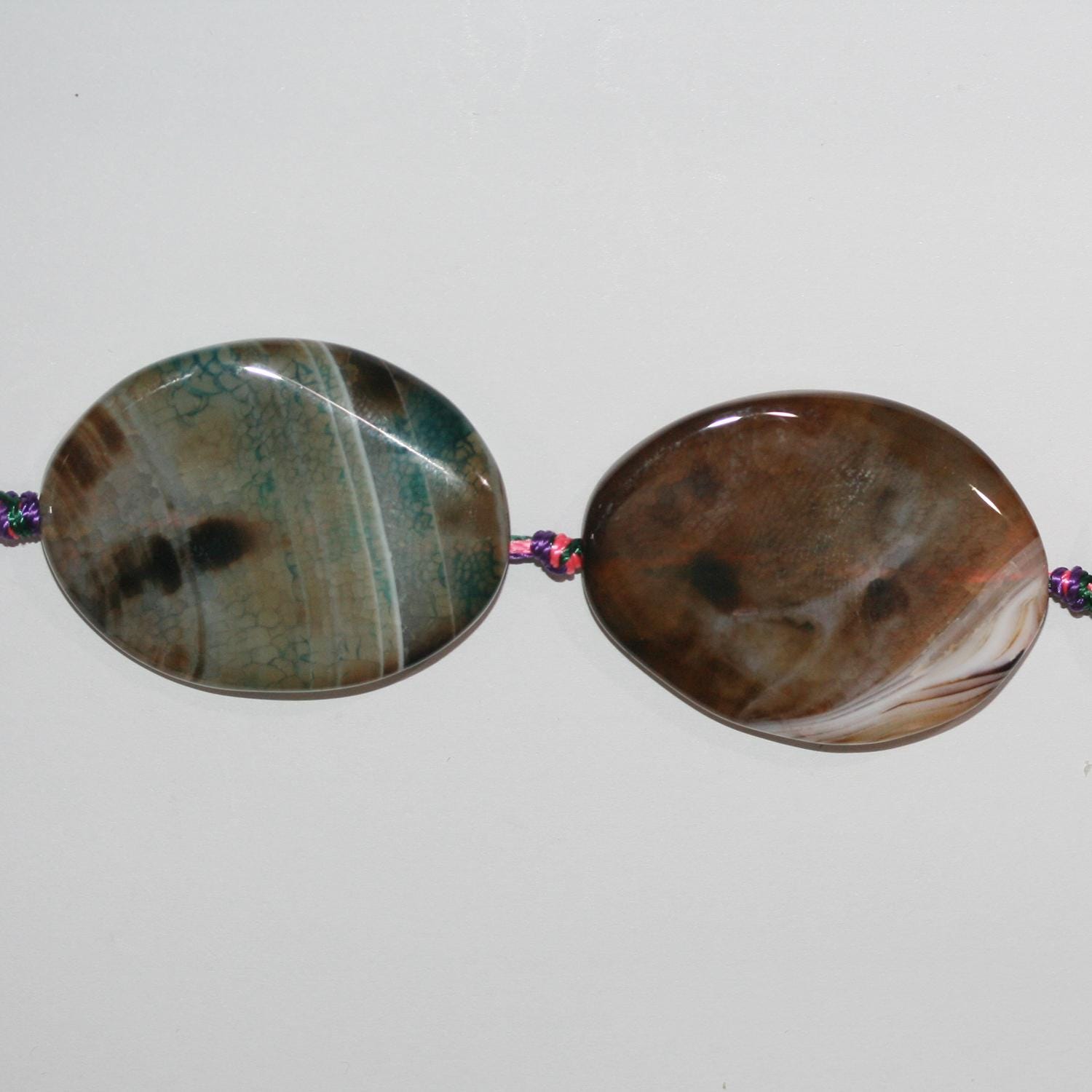 13" St Multicolor Agate Smooth Oval Beads 35x25mm. Strand 35 cm