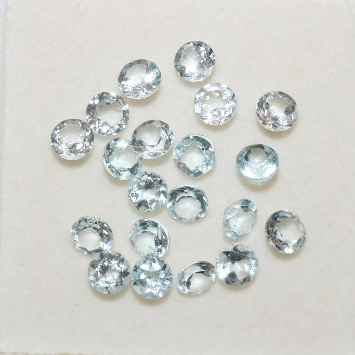 Lote de 20 topacios azul cielo facetados de corte brillante redondo de 4 mm (20 unidades) - Gemas naturales a precios de mayorista