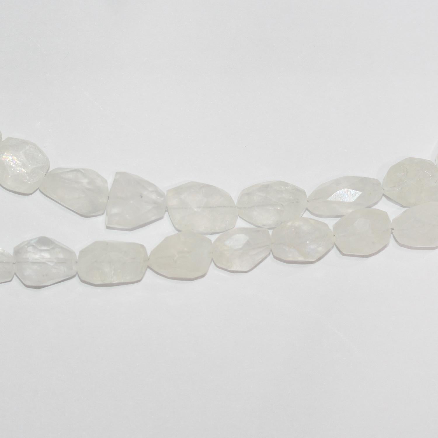 Perles de pierre de lune facettées en forme de pépite de 15 pouces, 12 x 9 mm environ - Longueur du fil : 38 cm.