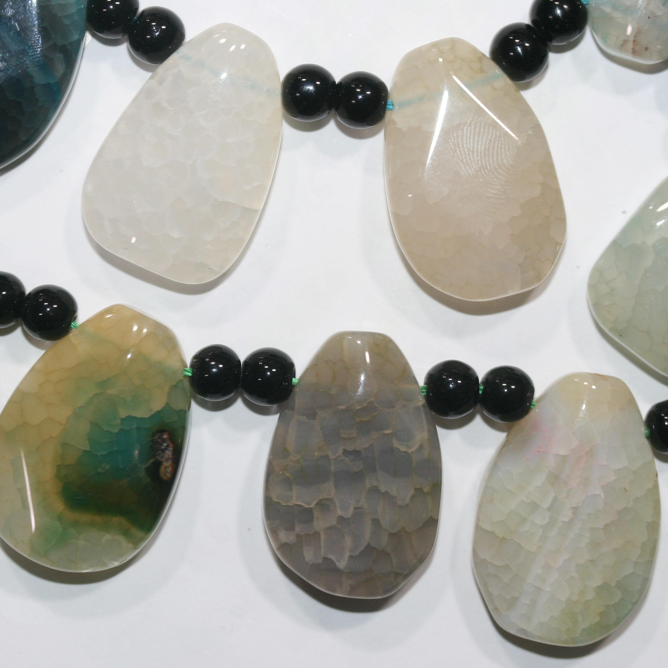 Cuentas facetadas de ágata verde St. de 16", 30 x 20 mm, tira de 40 cm.