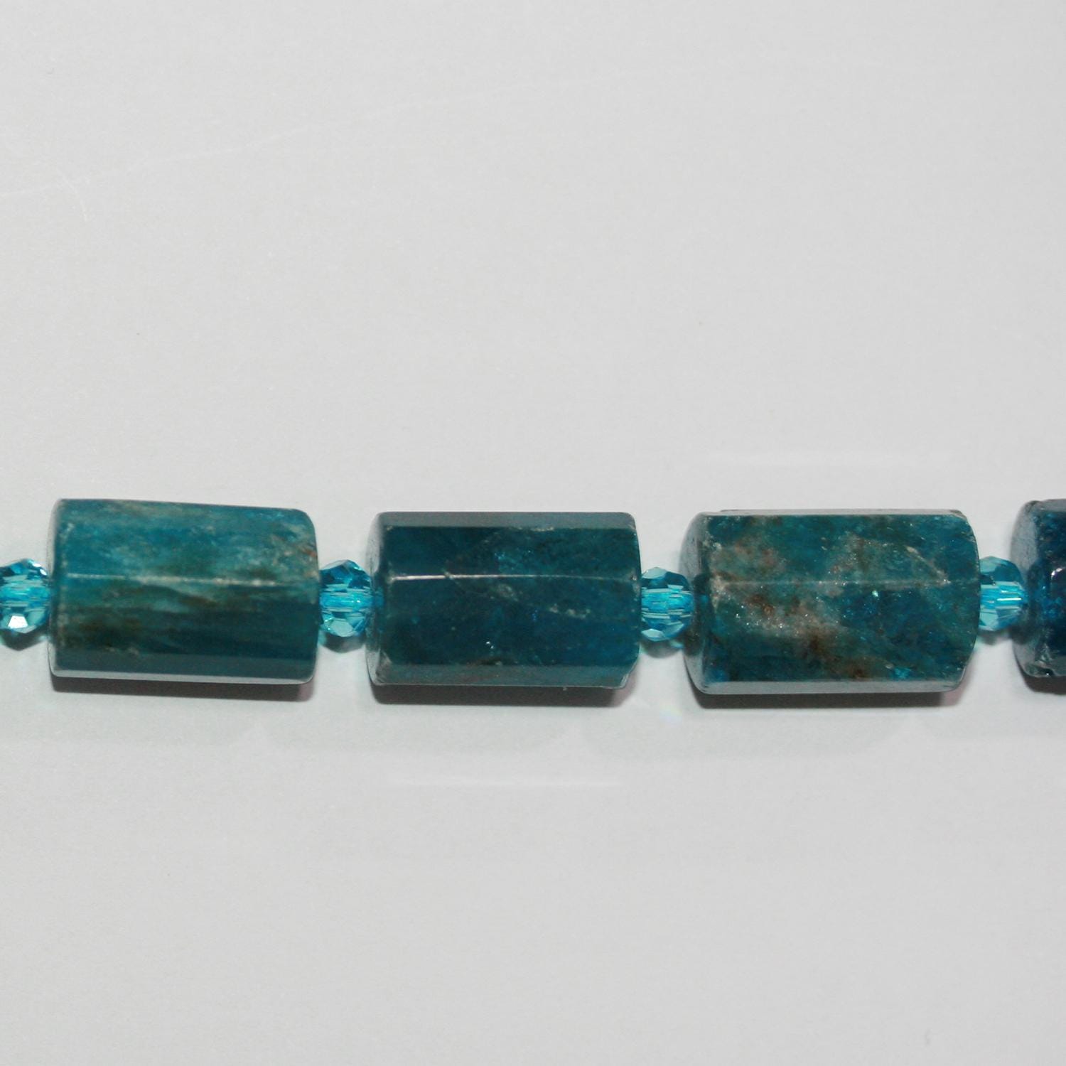 Perles cylindriques à facettes en apatite bleue St 15" 15x10mm.-Rig 39cm.