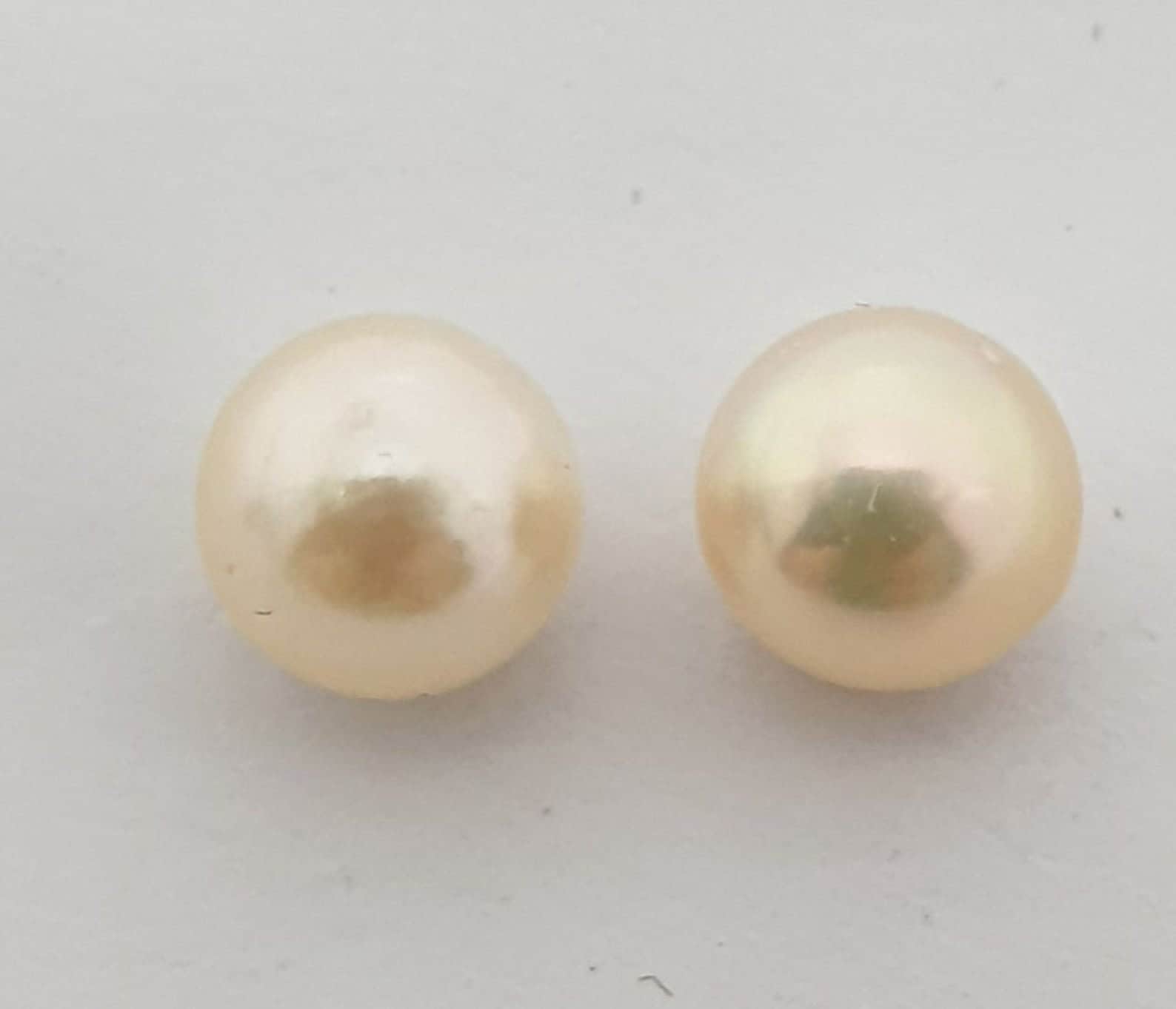 1 Pair Saltwater Top Luster Japanese Akoya Half Drilled Three Quarter 5-5.5mm Round Natural Cultured Pearl-Price Per 1 Pair- Pearl Earring