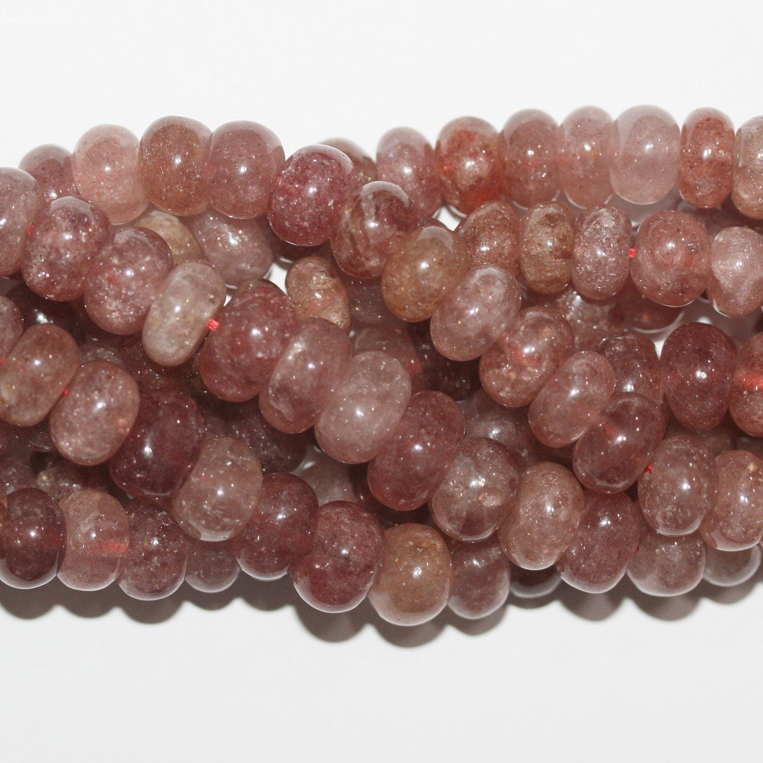 Perles rondelles lisses et irrégulières en quartz cerise St, 10 x 6 mm, 15 pouces (environ). Longueur du fil : 39 cm.