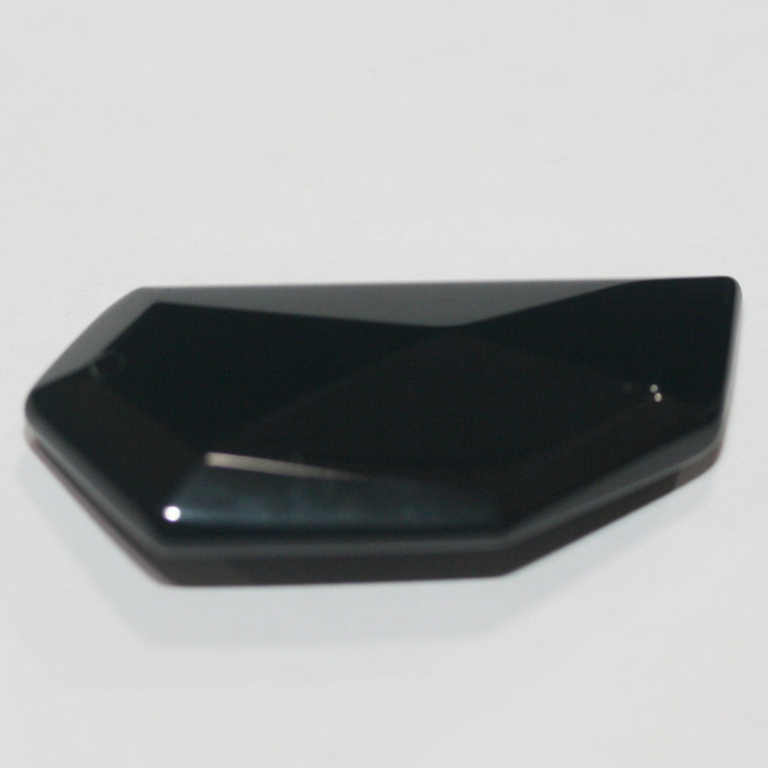 Colgante de ónix facetado de 40 x 20 mm