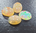 Lote de 4 cabujones ovalados de ópalo Wello natural de 8 x 6 mm (AAA) - Venta al por mayor - Lotes de piedras preciosas - Gema sin tratar