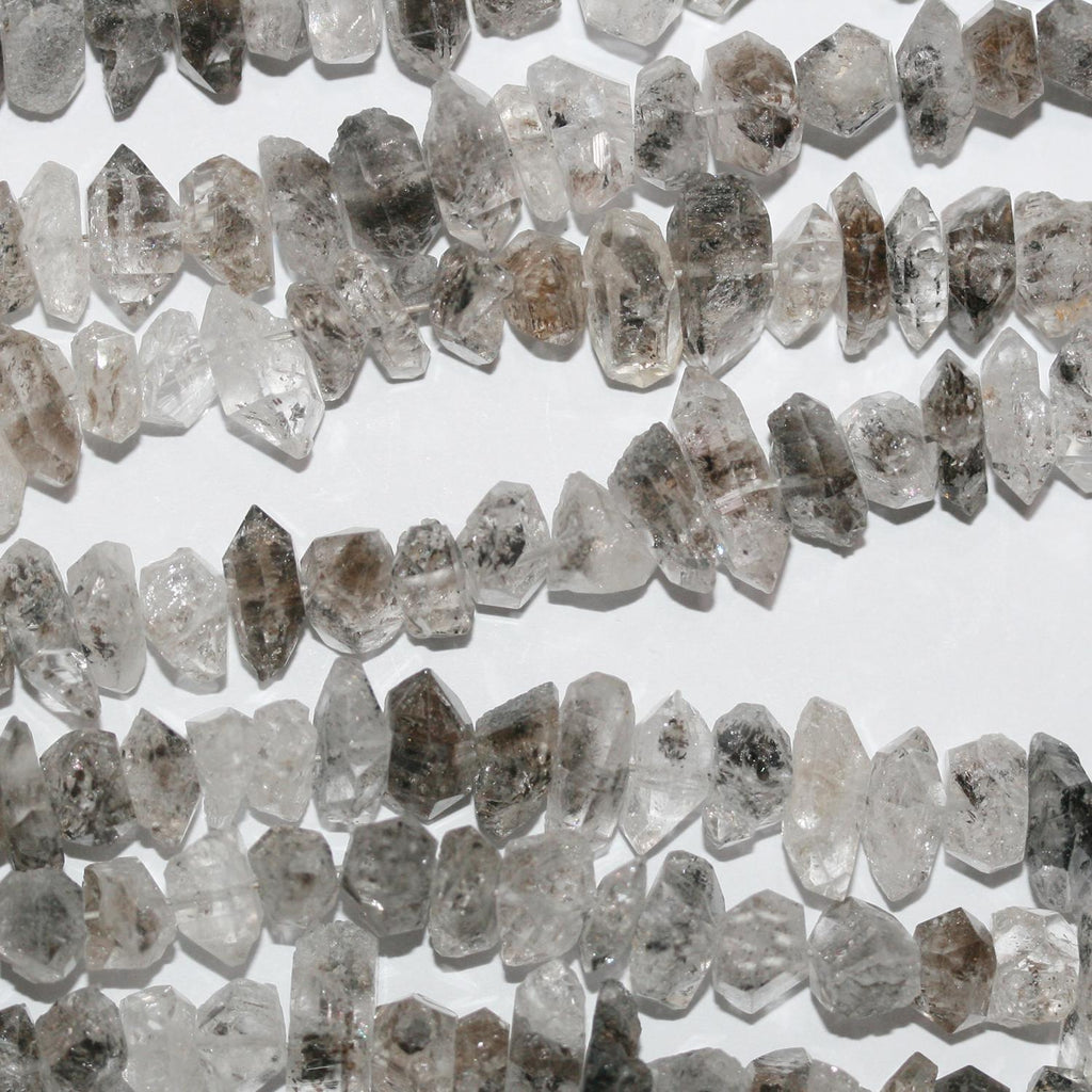 Cuentas de pepitas facetadas de cuarzo St Herkimer de 16", 8-10 mm aprox., tira de 40 cm.