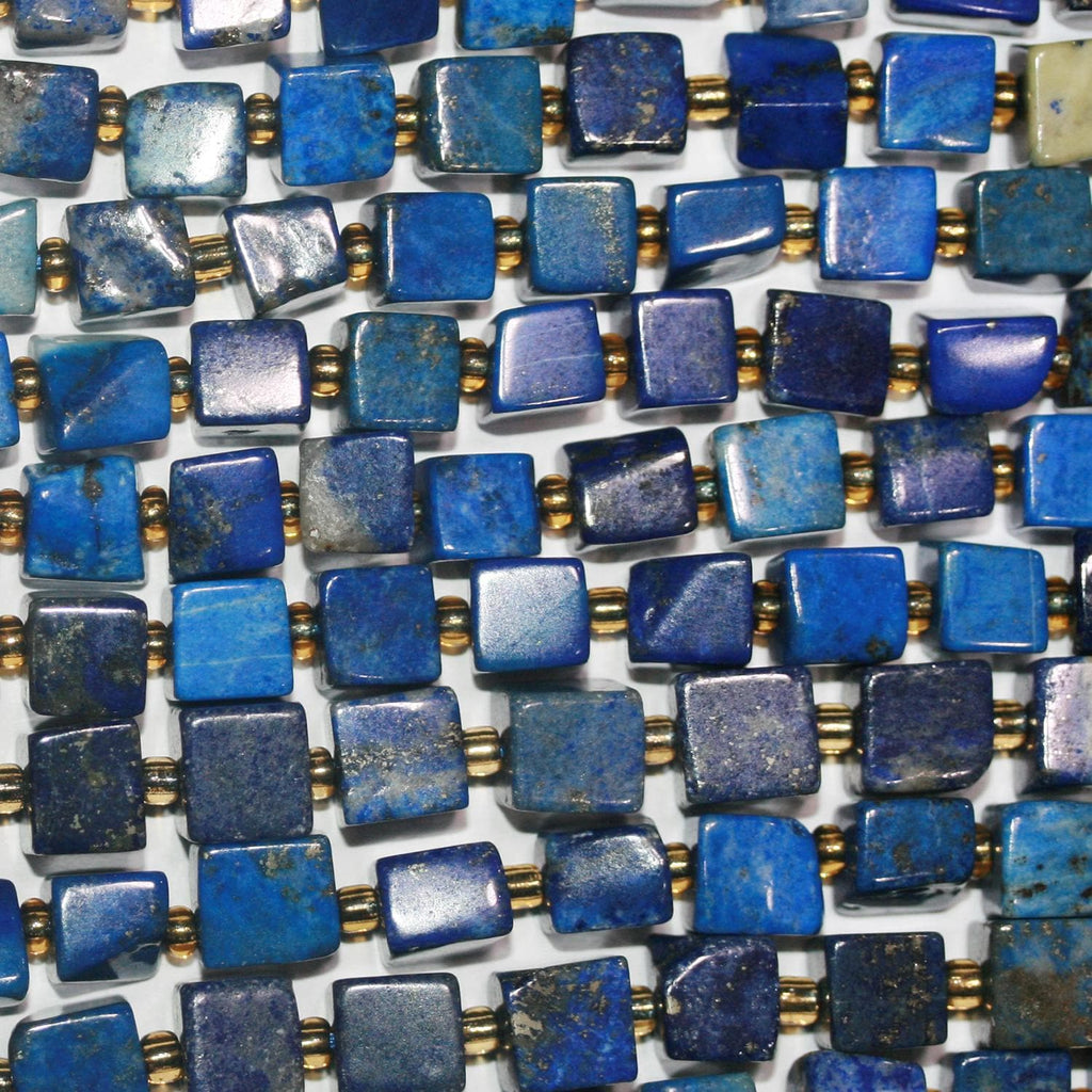 Perles cubiques lisses en lapis-lazuli de 15 pouces (environ 39 cm), 7-8 mm. Longueur du fil : environ 39 cm.