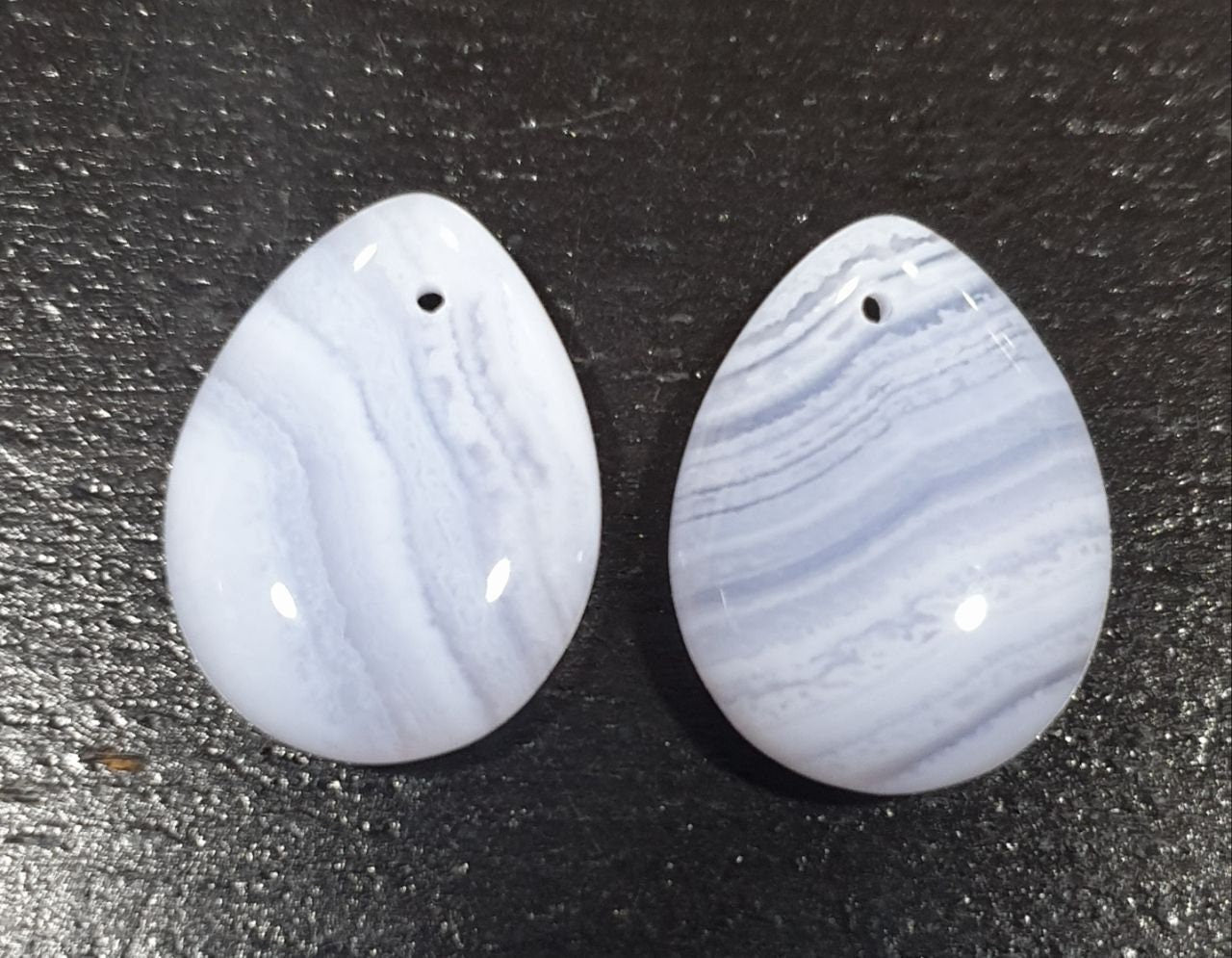 1 Matching Pair Blue Lace Agate Natural Chalcedony  Drops 20x15mm With Hole For Earrings