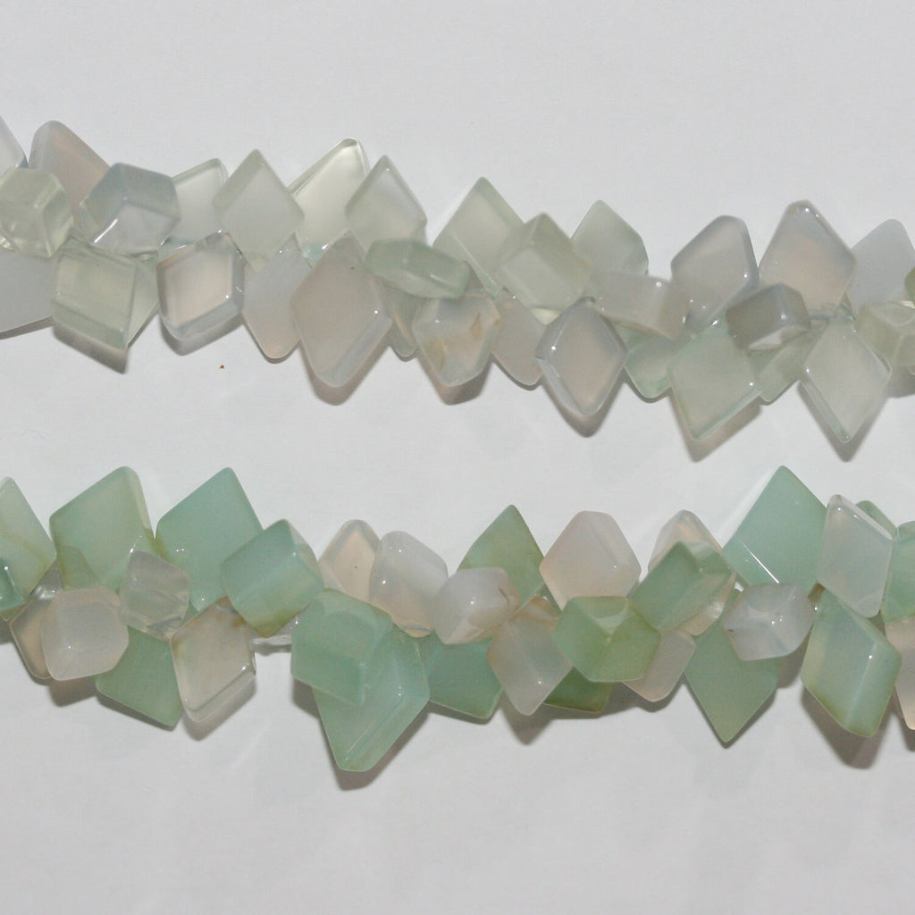 Cuentas de diamante liso de calcedonia azul St. de 8 ", 11 x 8 mm, aprox. - Hilo de 20 cm.