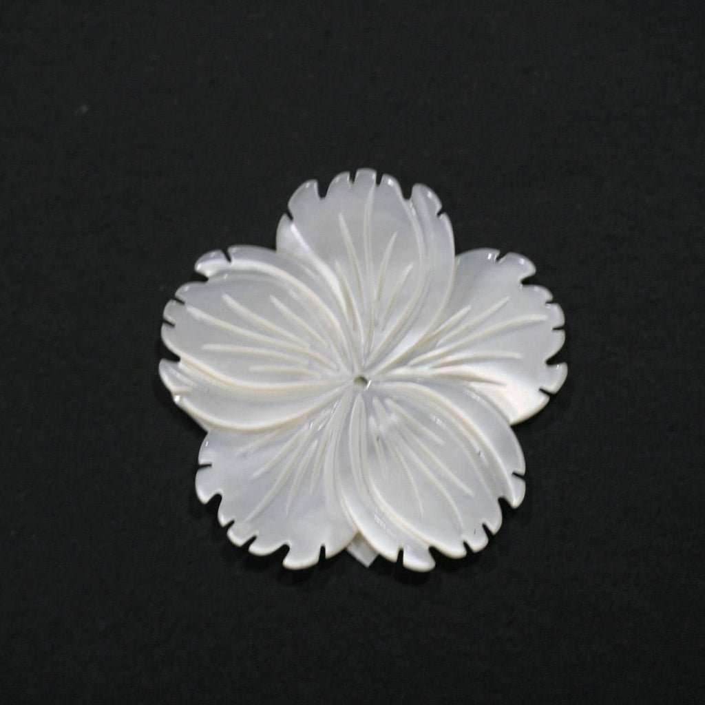 Colgante Flor Tallada Nácar 30mm.- Ref.14835