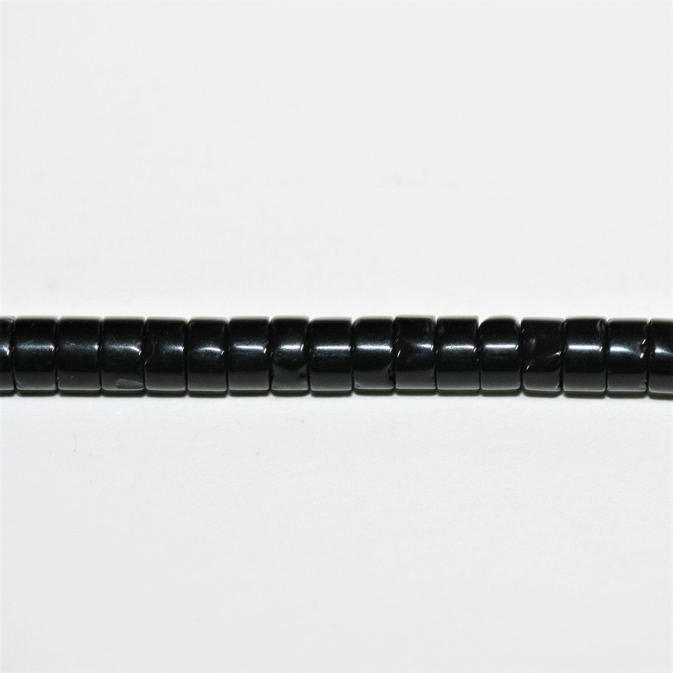 Perles de disque lisses en onyx St 15" 4x2mm.-Rig 39cm.