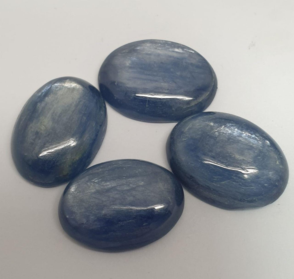 Lote de 4 cabujones ovalados de cianita de 12 x 16 mm (4 piezas)