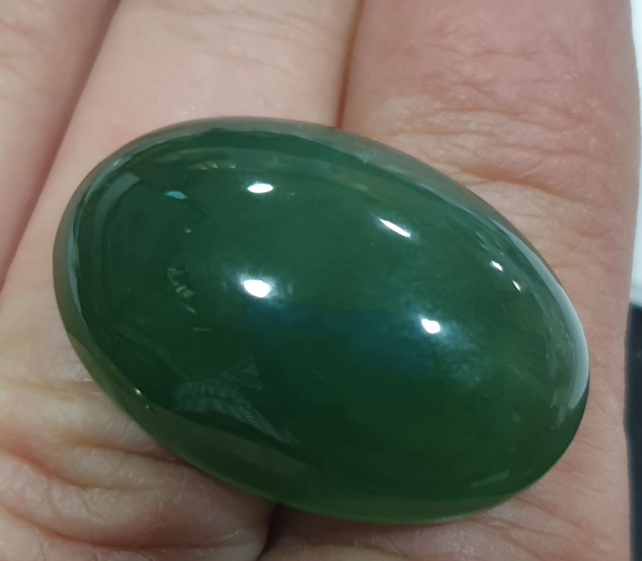 AAA Green Serpentine Oval  Cabochon 28.4x19.3mm. Natural Serpentine -35.8ct